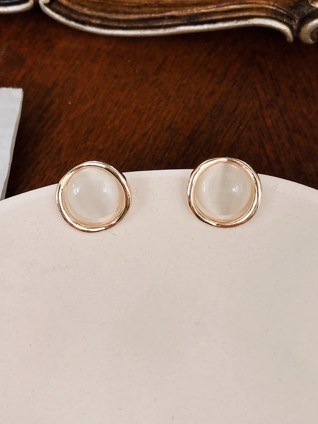 1# Cat's eye stone
