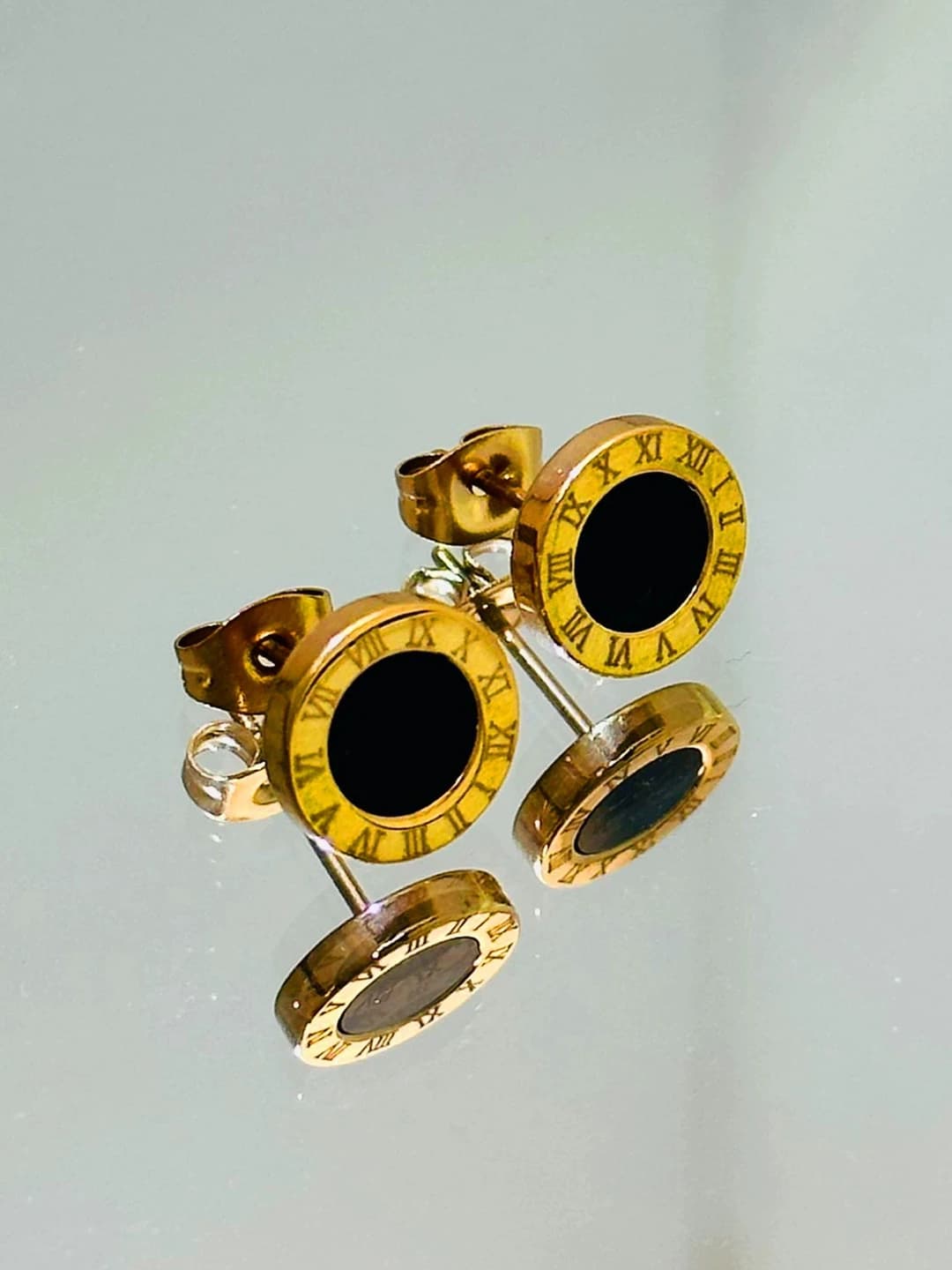 7256 - 12mm римские, золото, чёрный