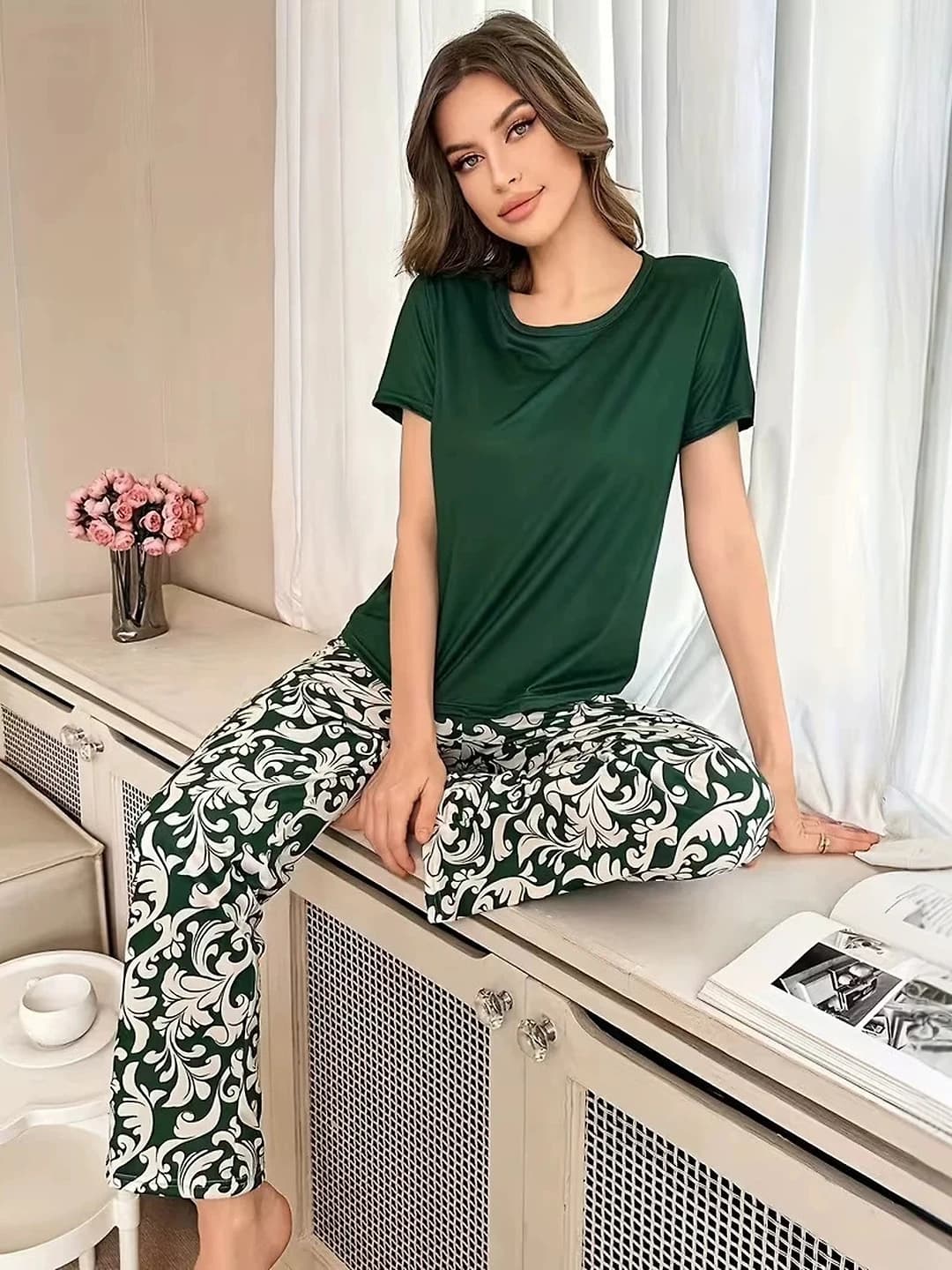 Women's home set: short sleeve t-shirt and printed trousers, summer, breathable, casual