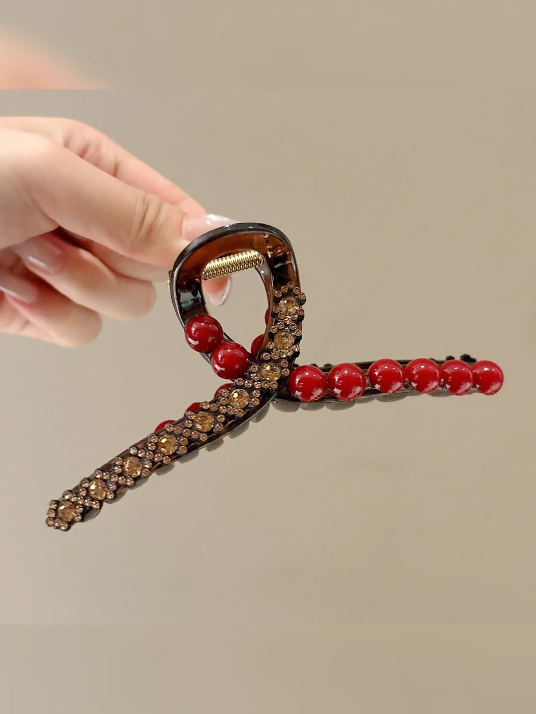 Red Bead Clip, 13 cm