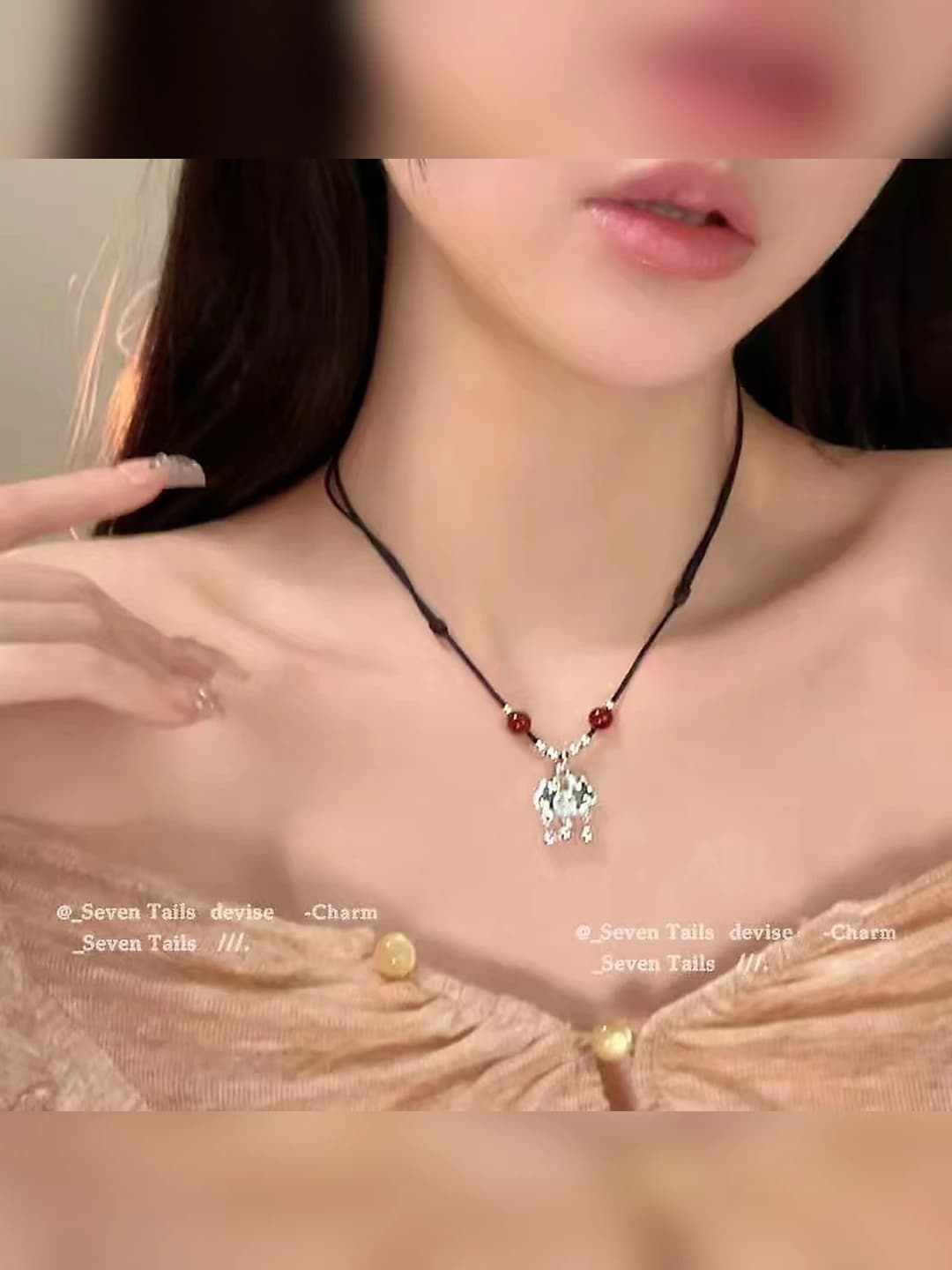 M25 Safety Lock Necklace 1 pc