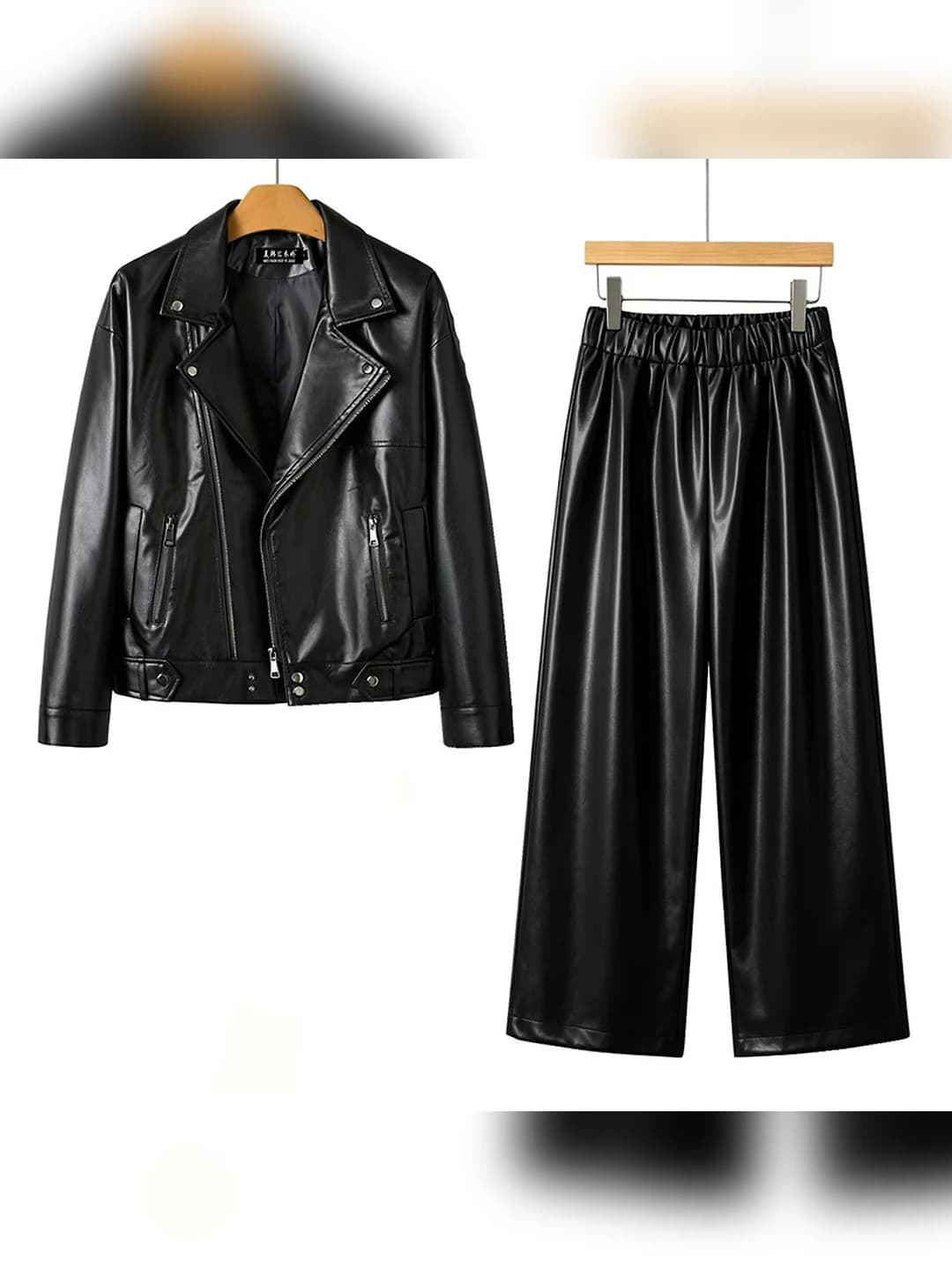 Black (set)
