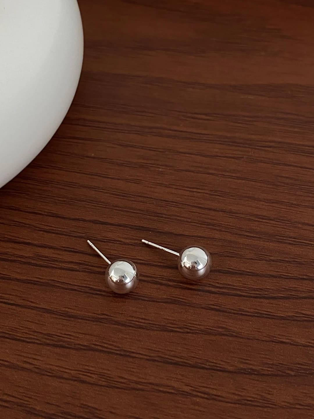 Silver 8mm ball stud earrings