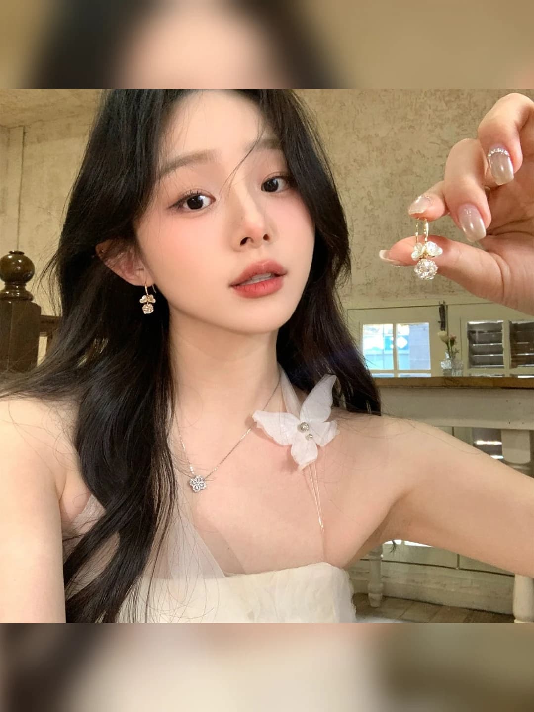 Women's pearl and flower knot tassel earrings