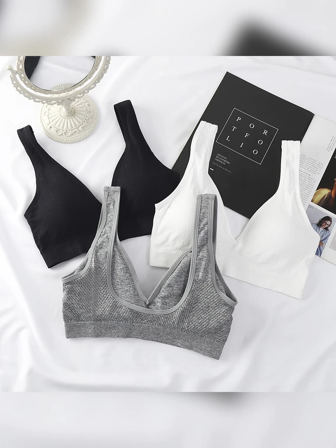 Women's solid colour V-neck bra with wide straps, wire-free, breathable, sports style