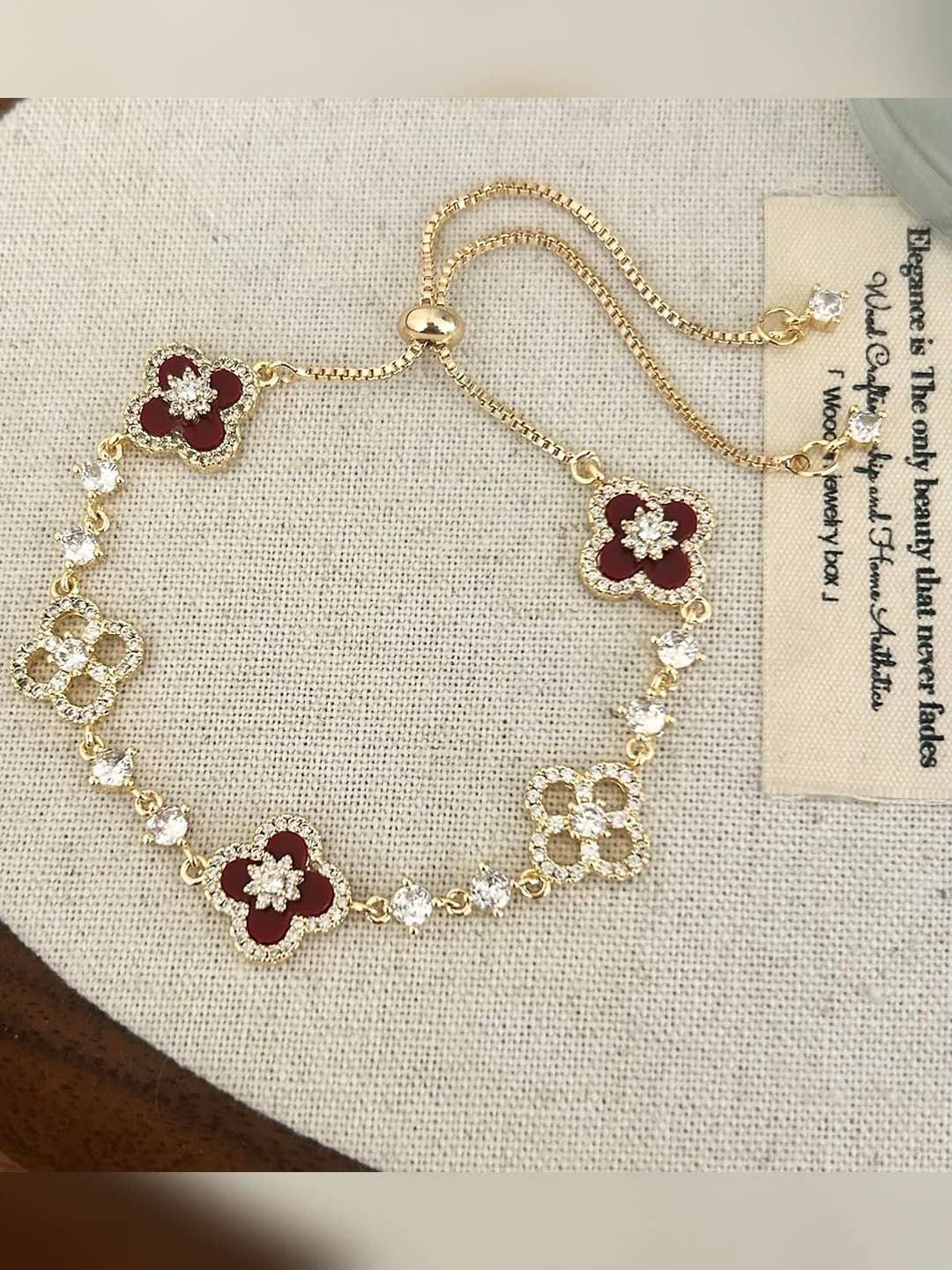 D-241 Золото красные цветы