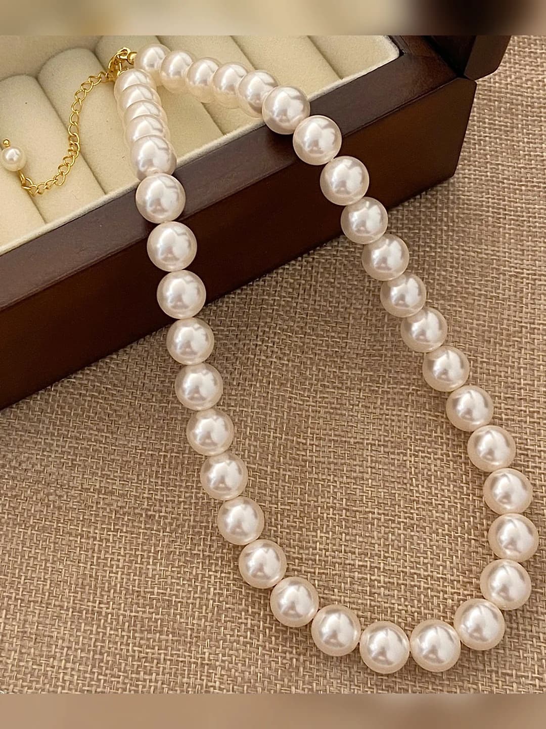10mm Swarovski Pearl chain