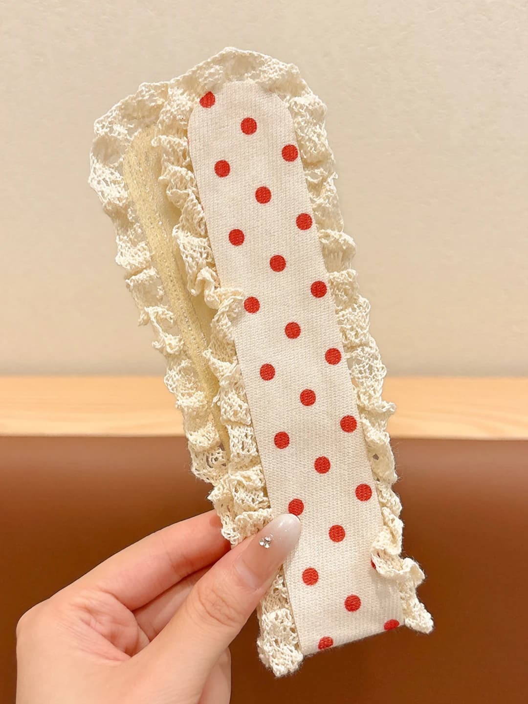 7# Red polka dots - 34*5 cm