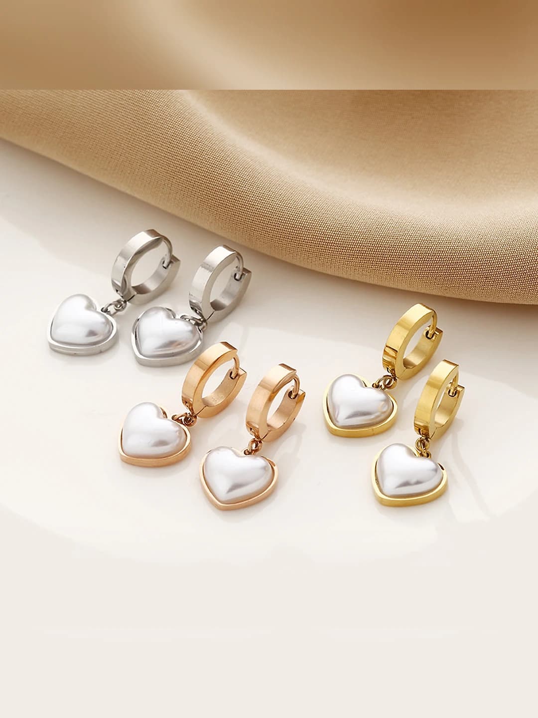 Women's titanium steel heart-shaped hoop earrings in Korean style