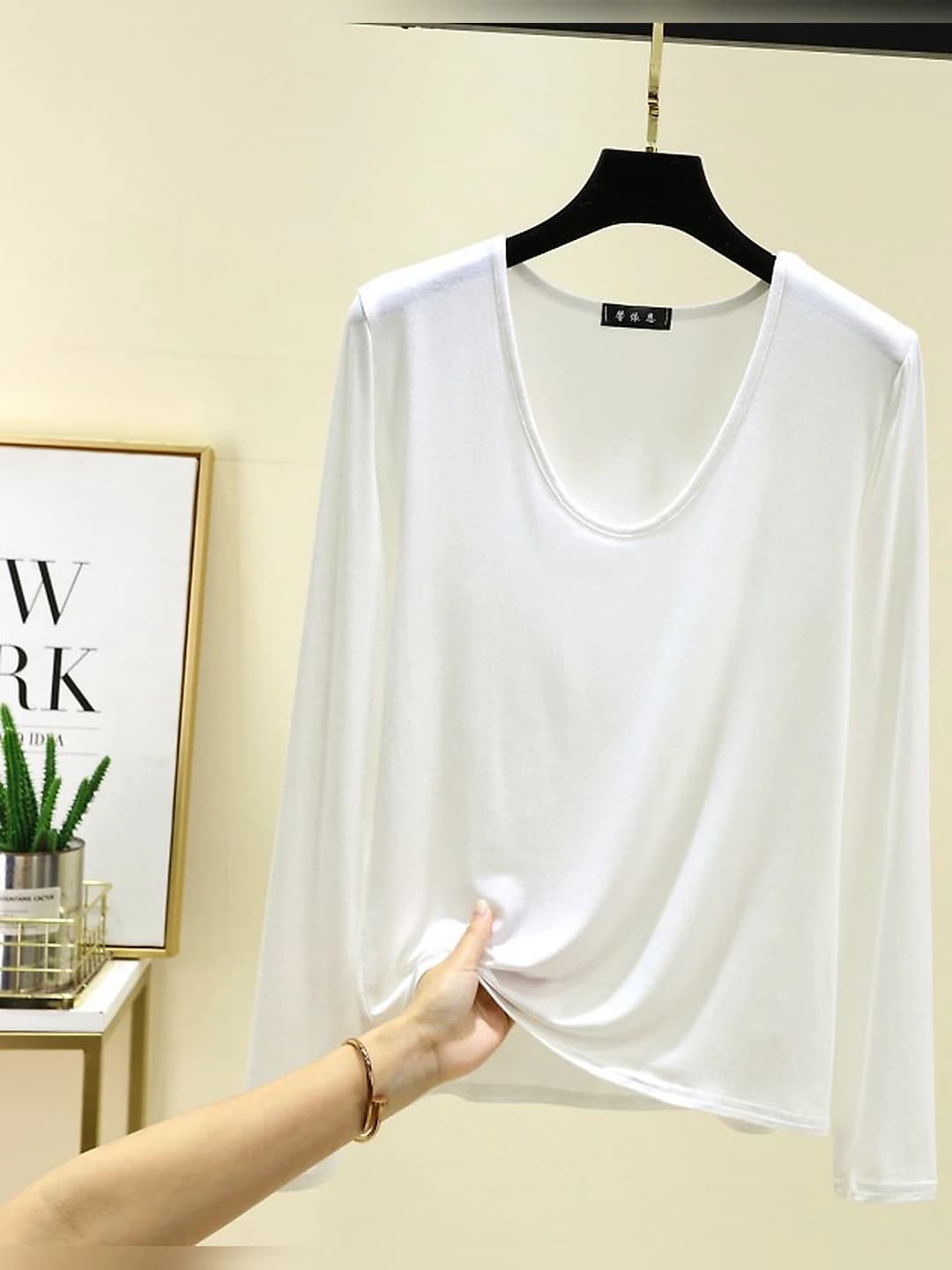 White (with lining)
