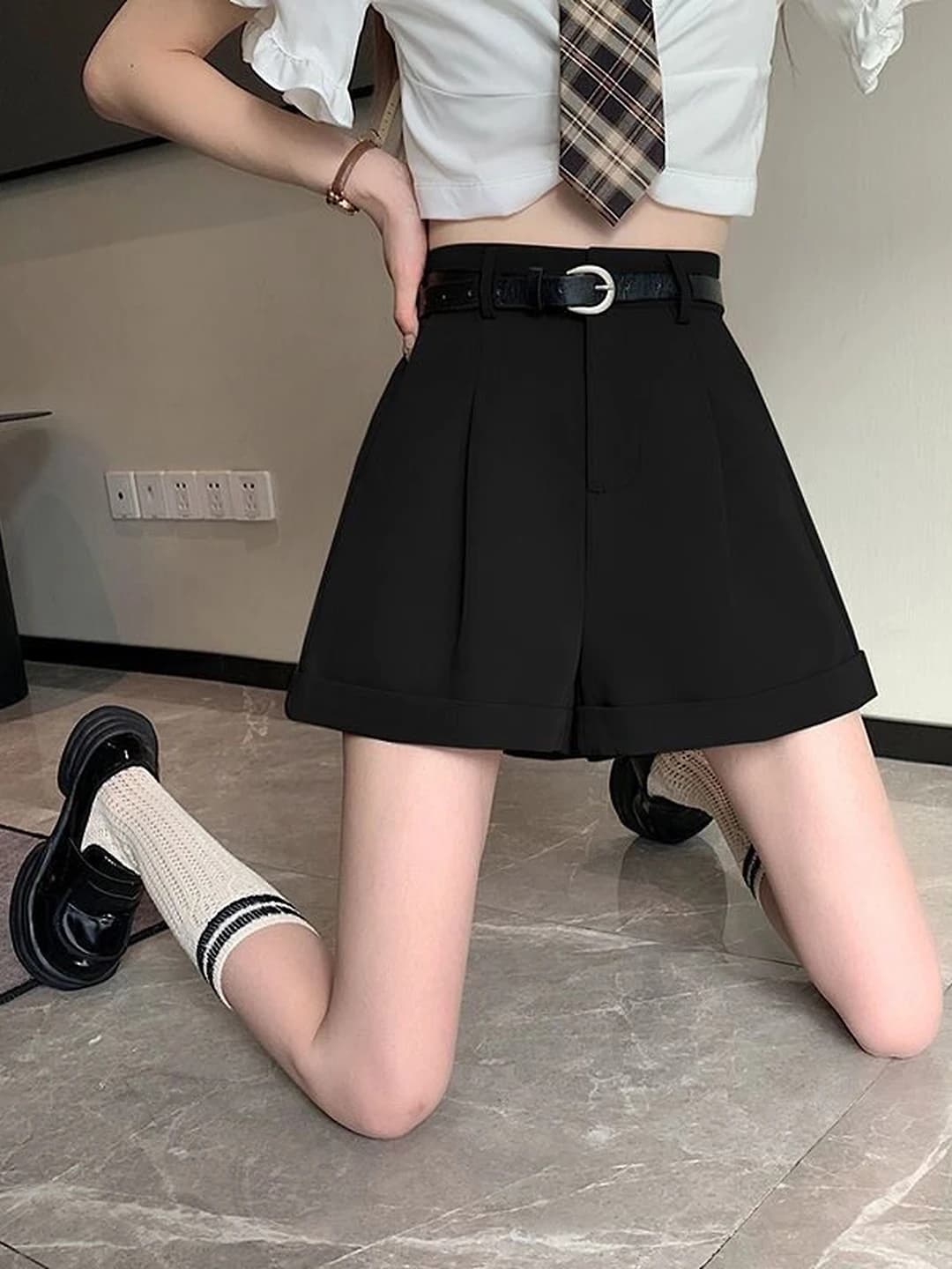 Чёрный