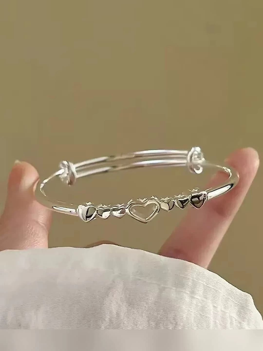 M42 cut-out heart bangle