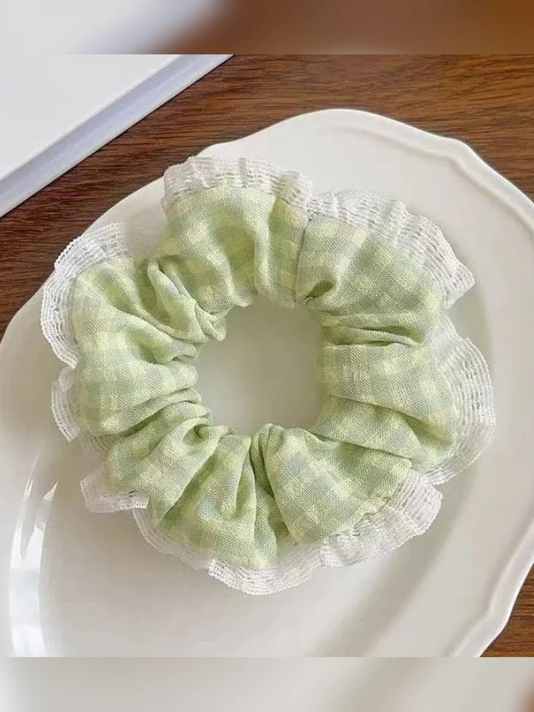 8# Mint tulle large hair tie