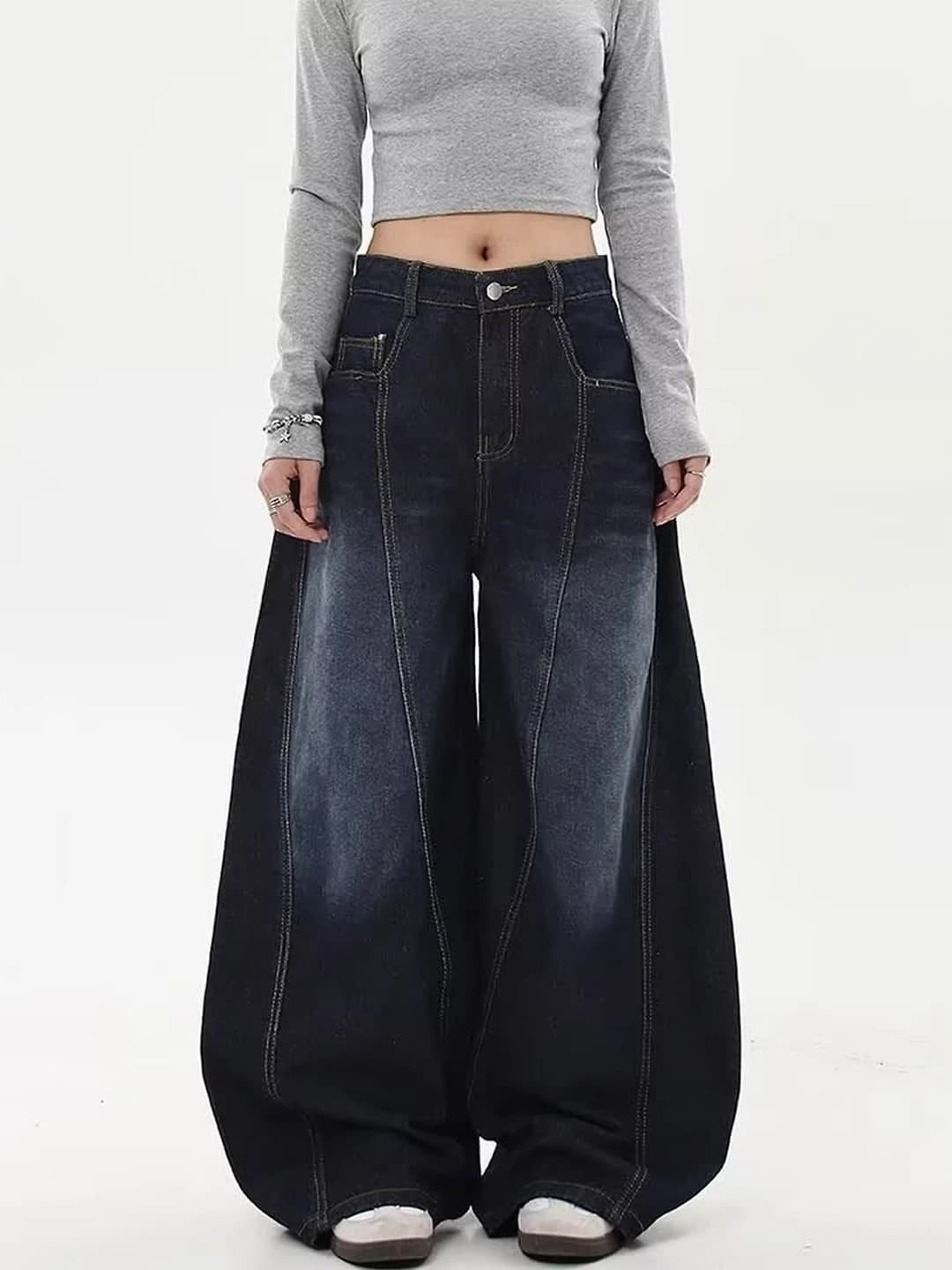 Women's wide and flared jeans, petite, retro, embroidered, high waist, loose fit, straight cut, autumn