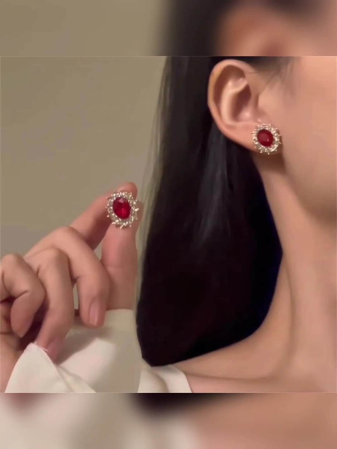 8938 Earrings