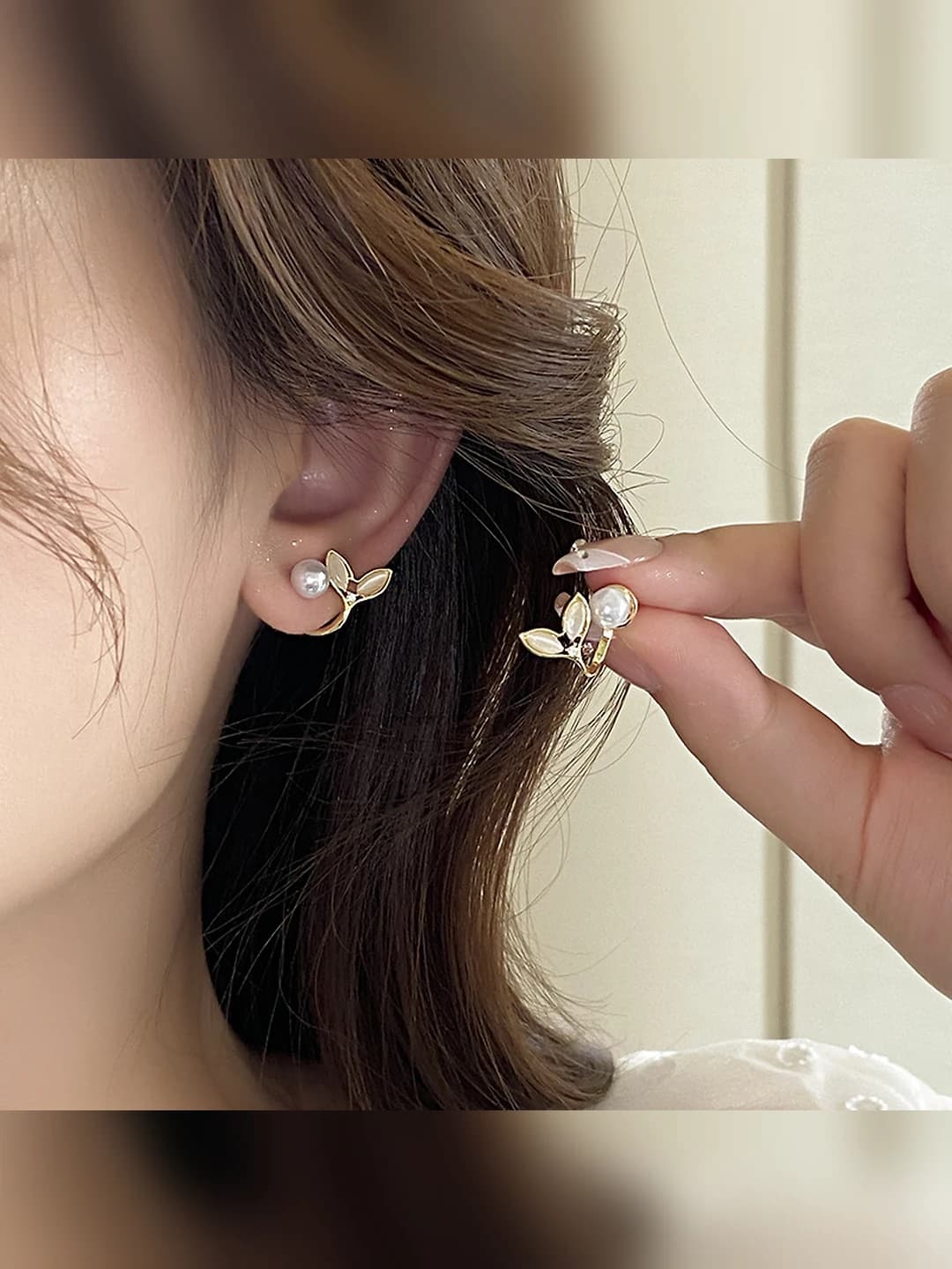 Women's s925 silver post earrings with cat's eye stone, fish tail shape, and pearl, elegant and versatile