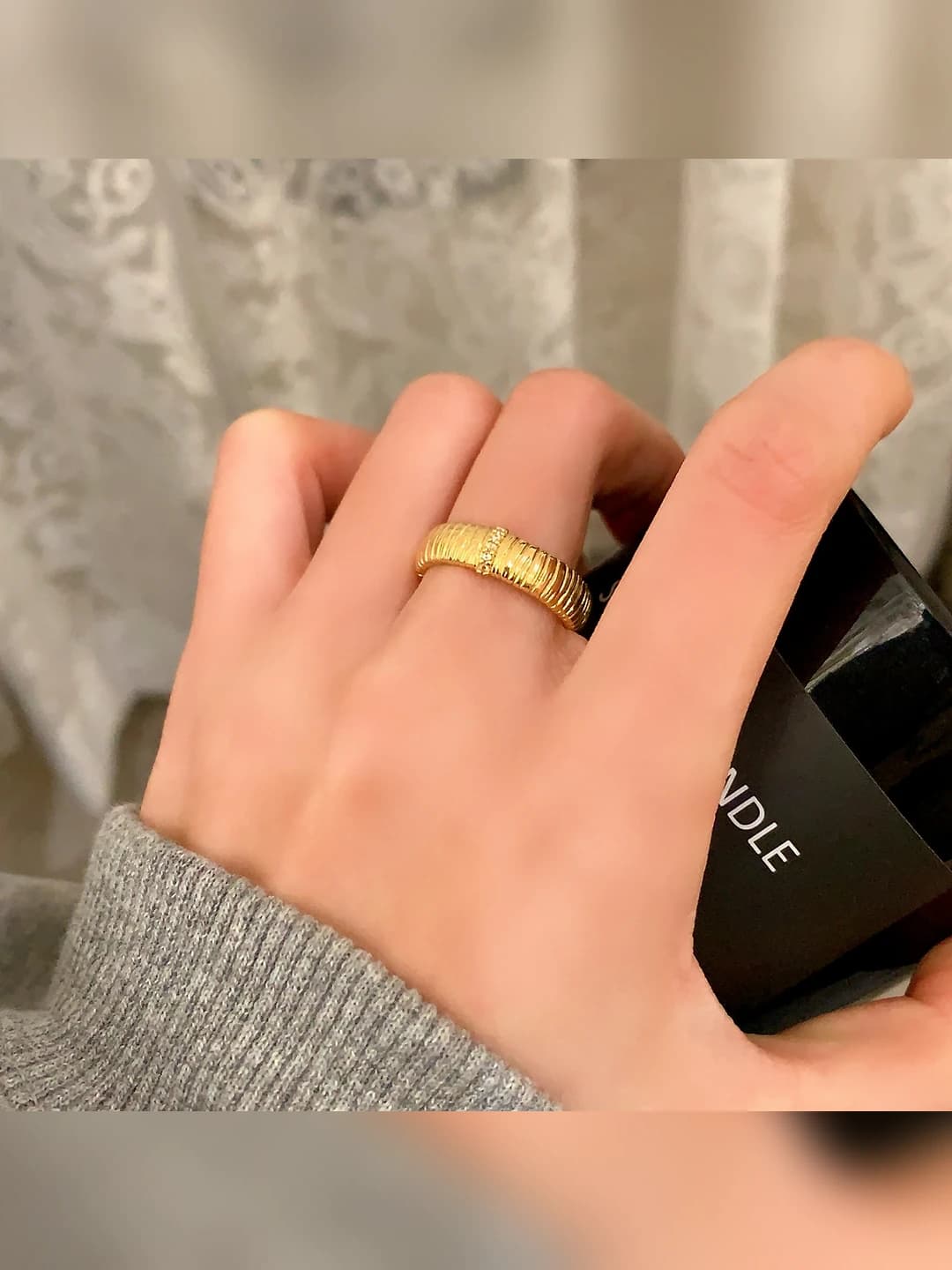 Gold ring