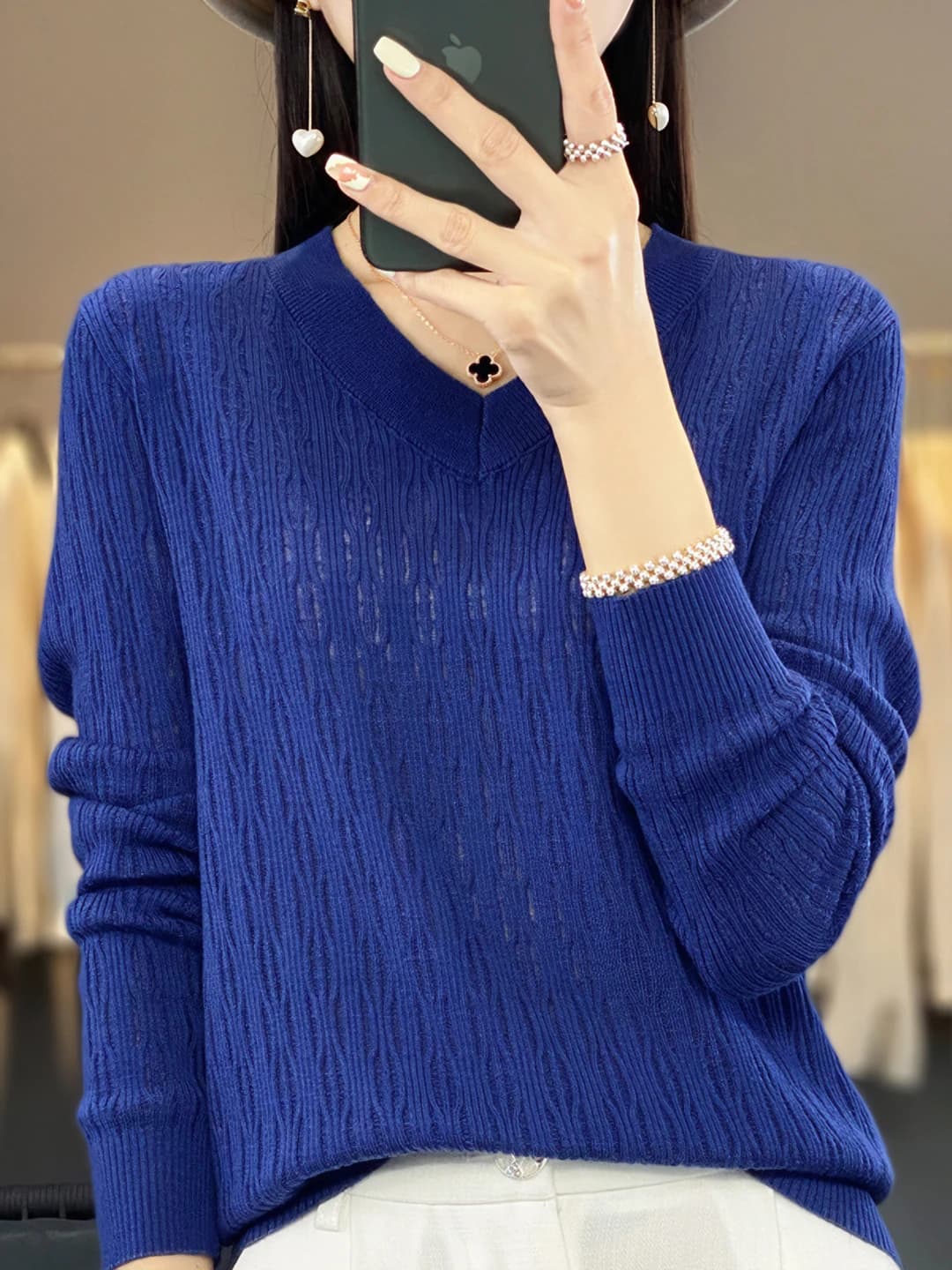 Ocean blue