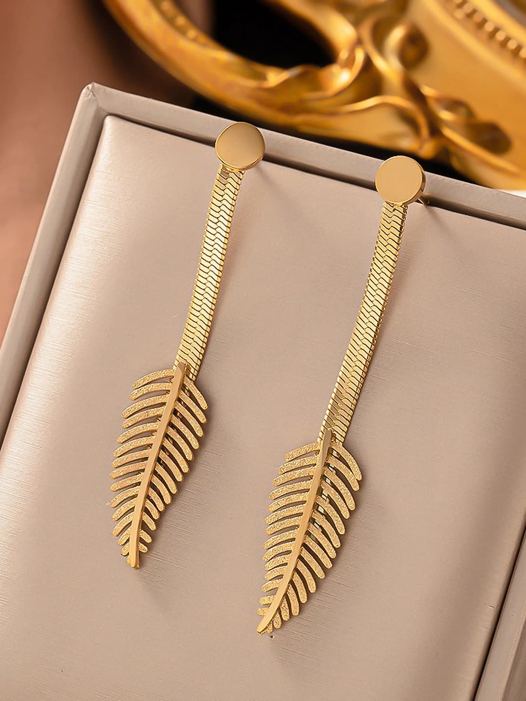 G3005, earrings, gold
