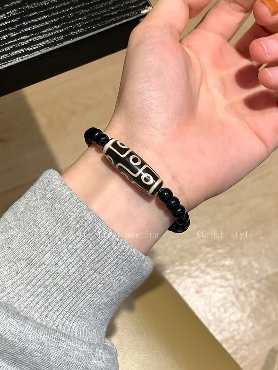 Чёрный тибетский бусин браслет 6mm