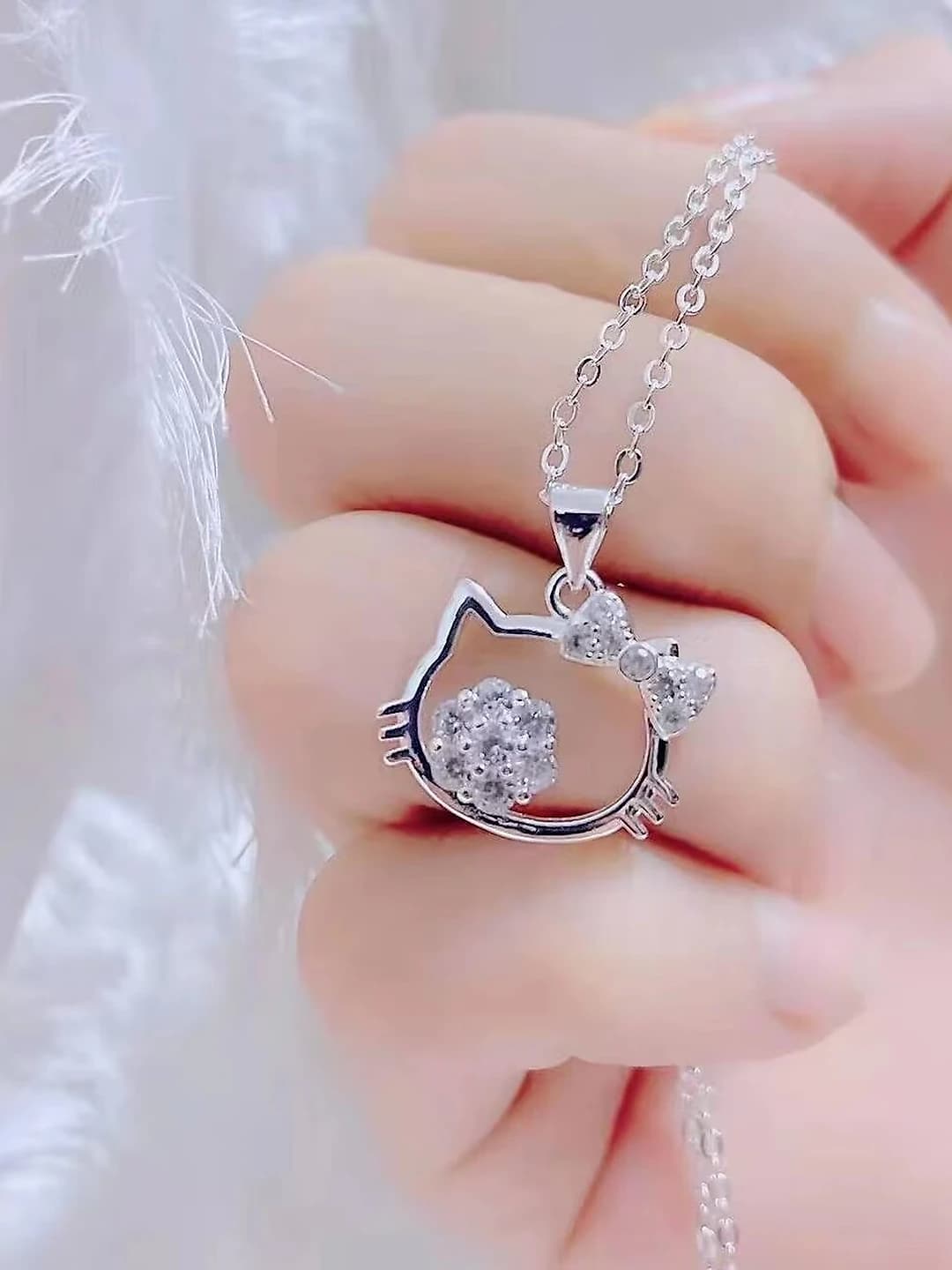Для девочек кулон Hello Kitty на цепочке, сплав, красный цвет, японский и корейский стиль, свежий и сладкий элемент дизайна