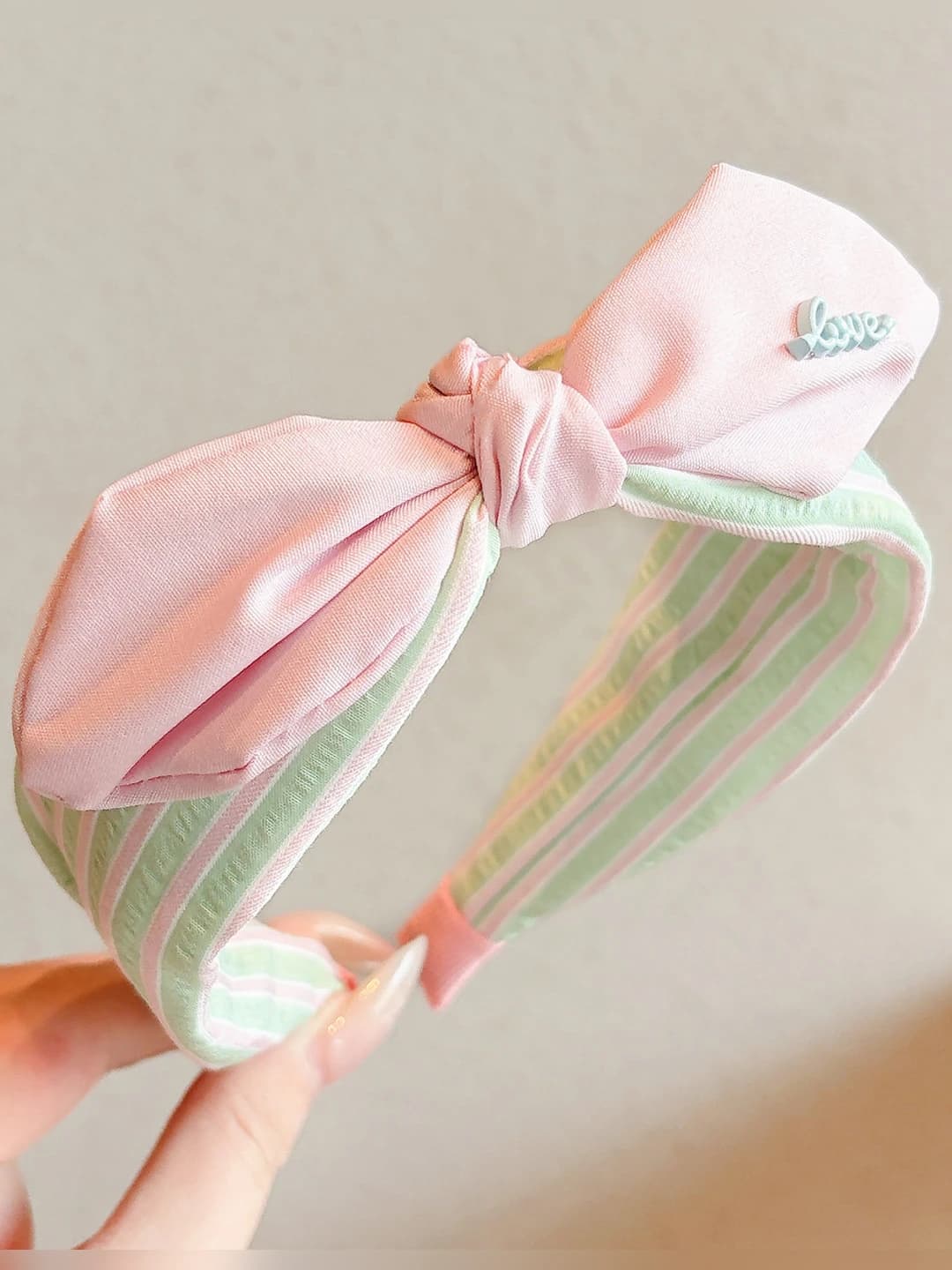 2# Pink-green, striped, 4 cm