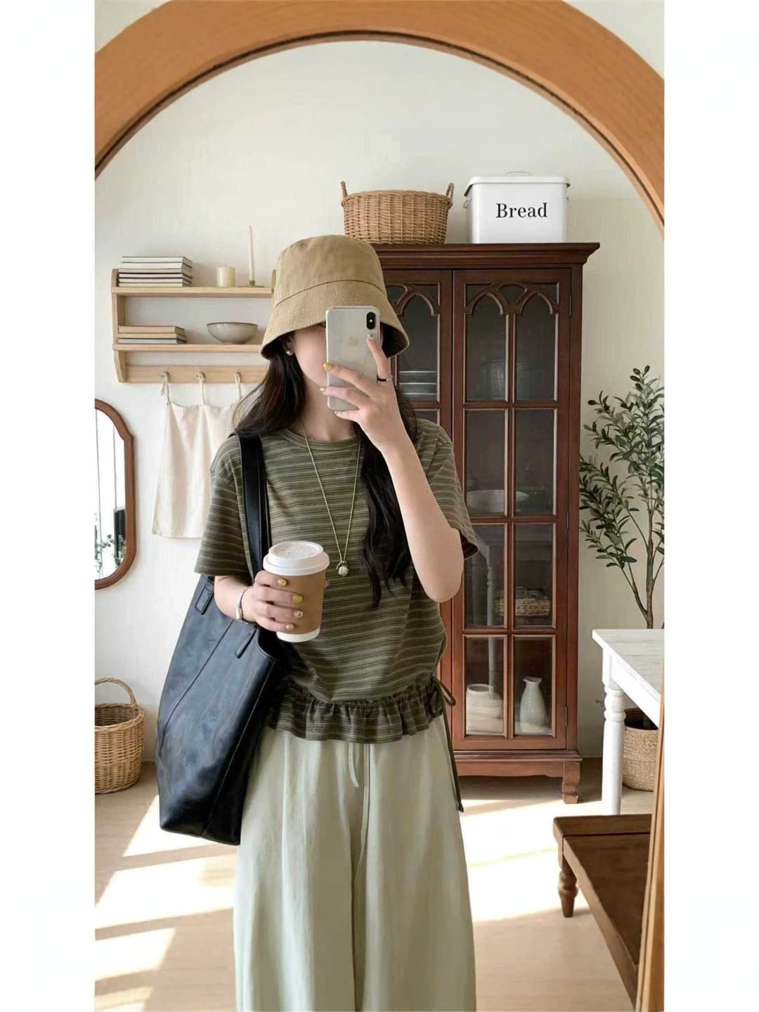 Women's striped short sleeve t-shirt, crew neck, loose fit, slimming, casual