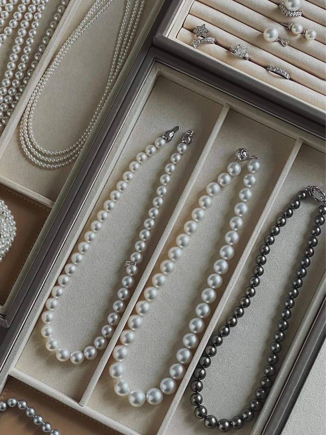 Women's retro French-style artificial pearl chain, premium accessory