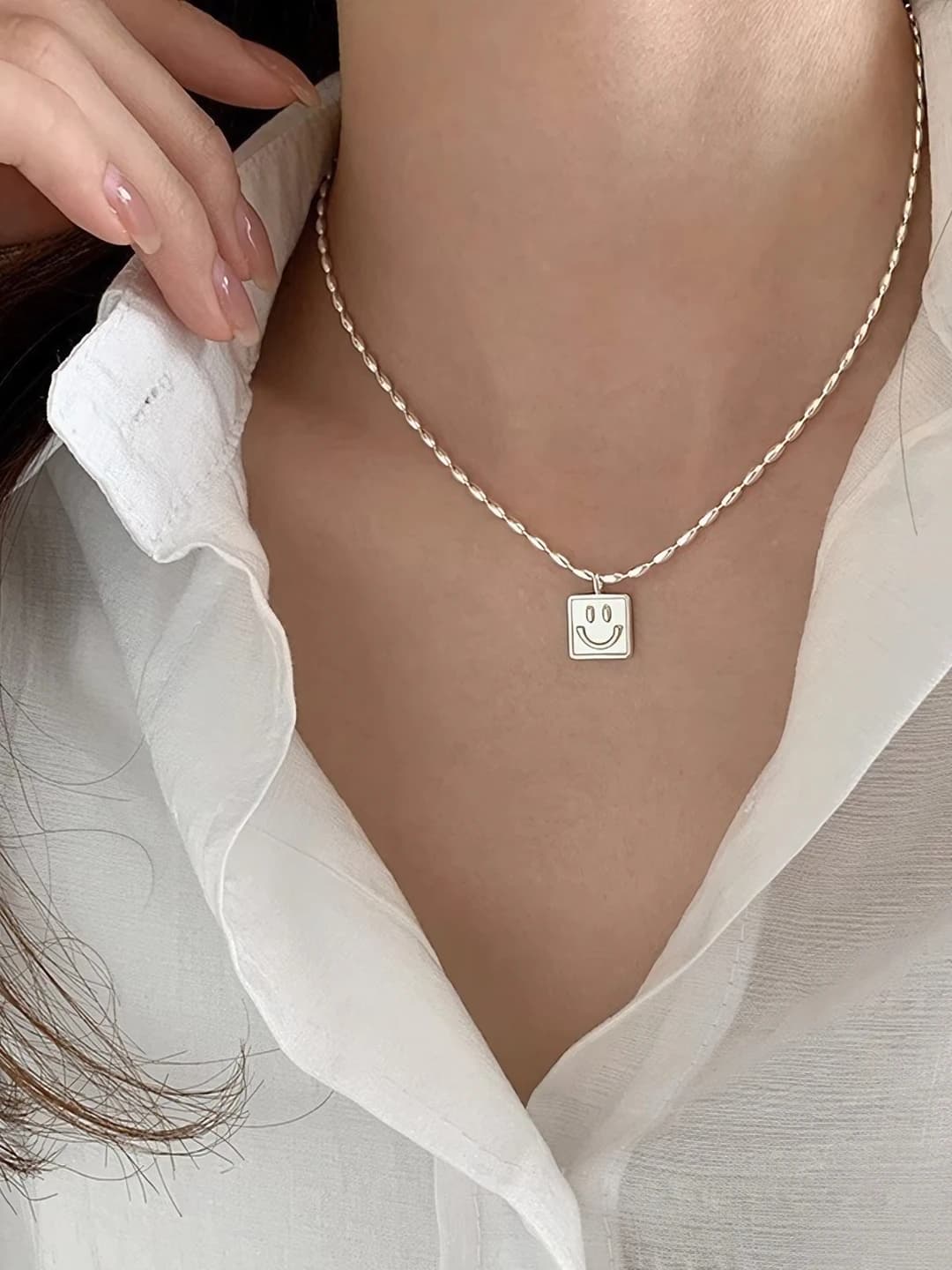 XL1933