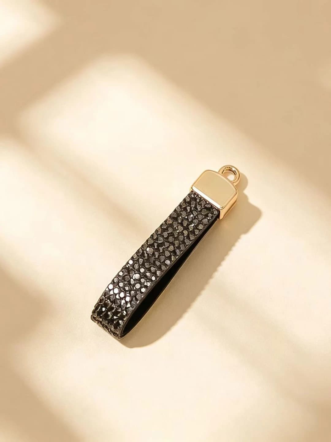 X1104-4 Black