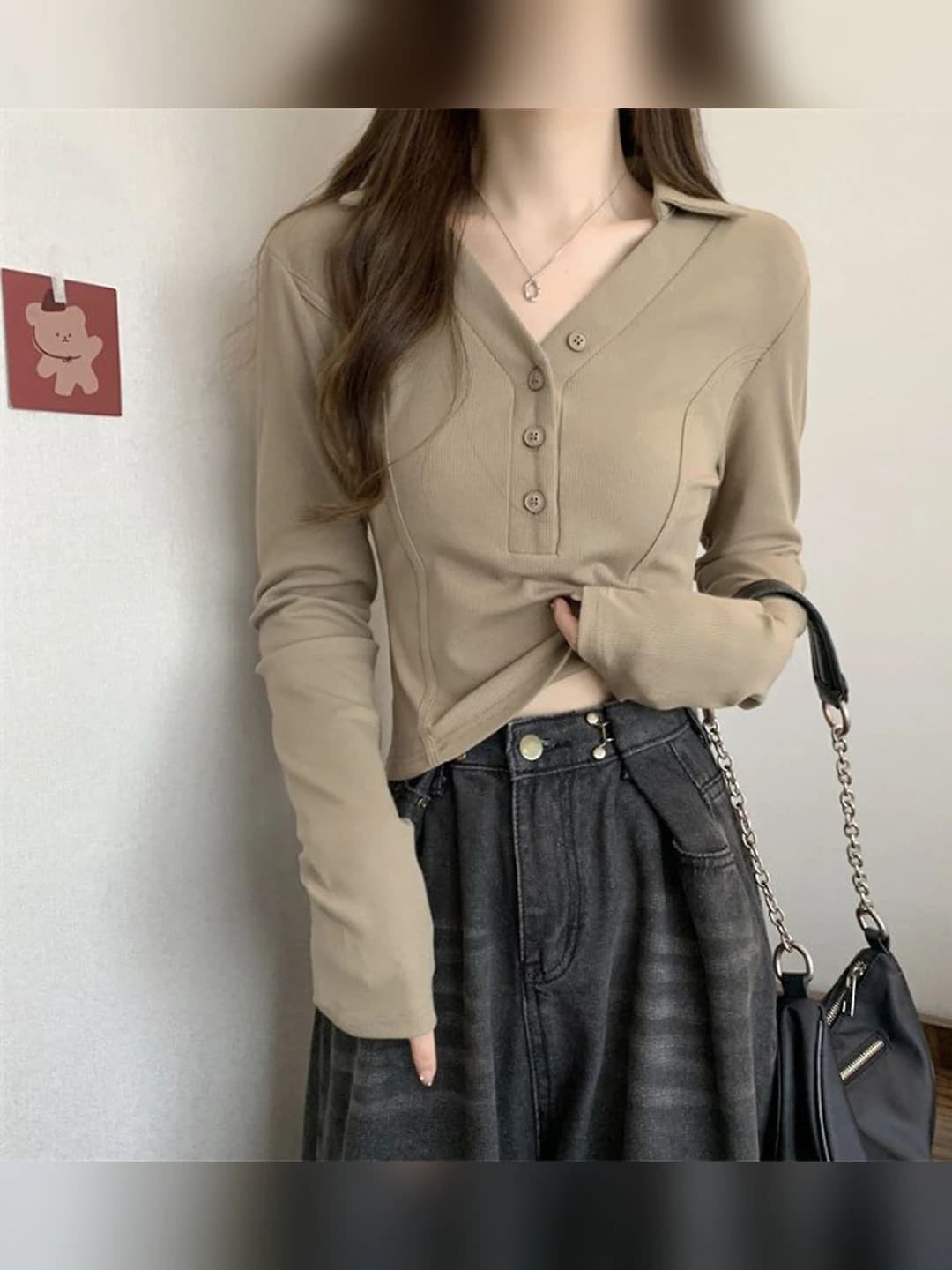 Light khaki