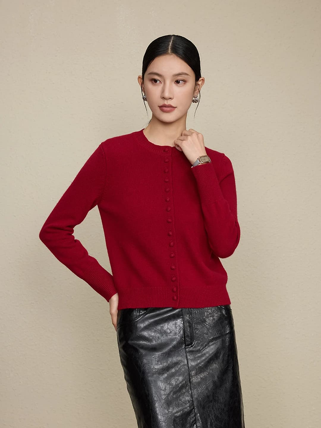 Women's wool knit cardigan, crew neck, long sleeve, cropped, solid colour, autumn-winter