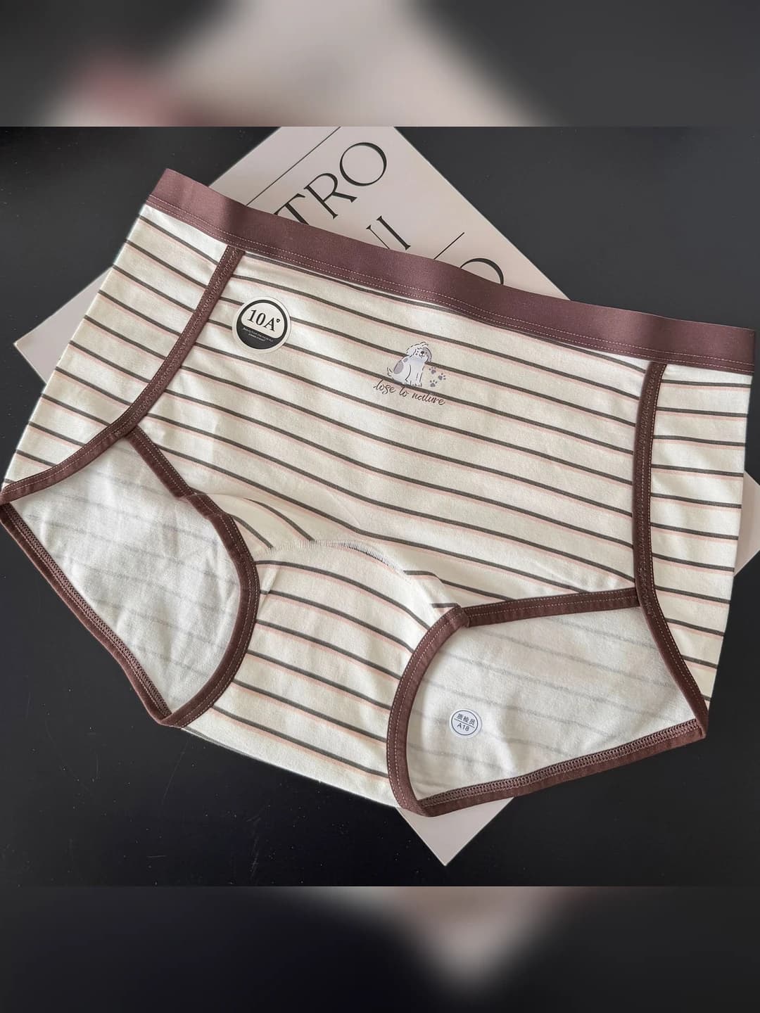 White-coffee striped