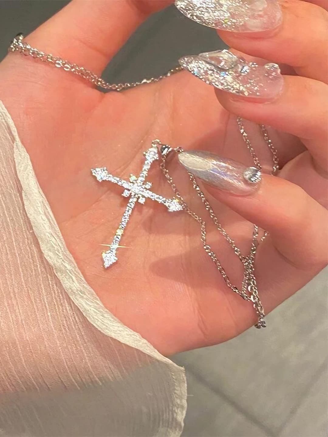 White K cross, diamond