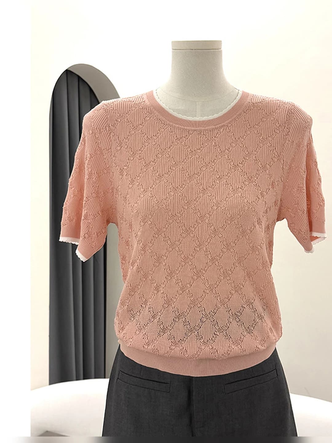 Dusty pink