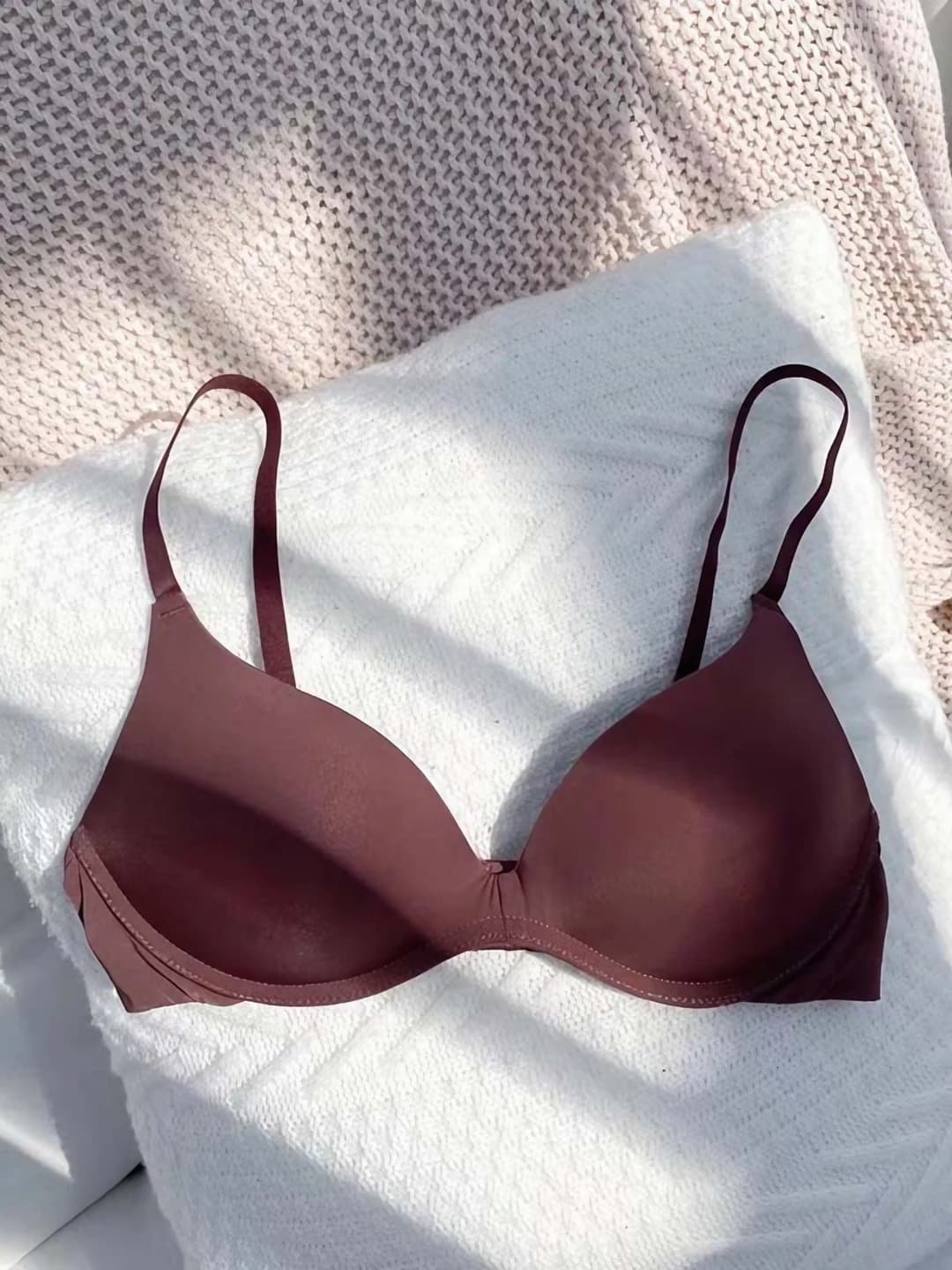 Wine red