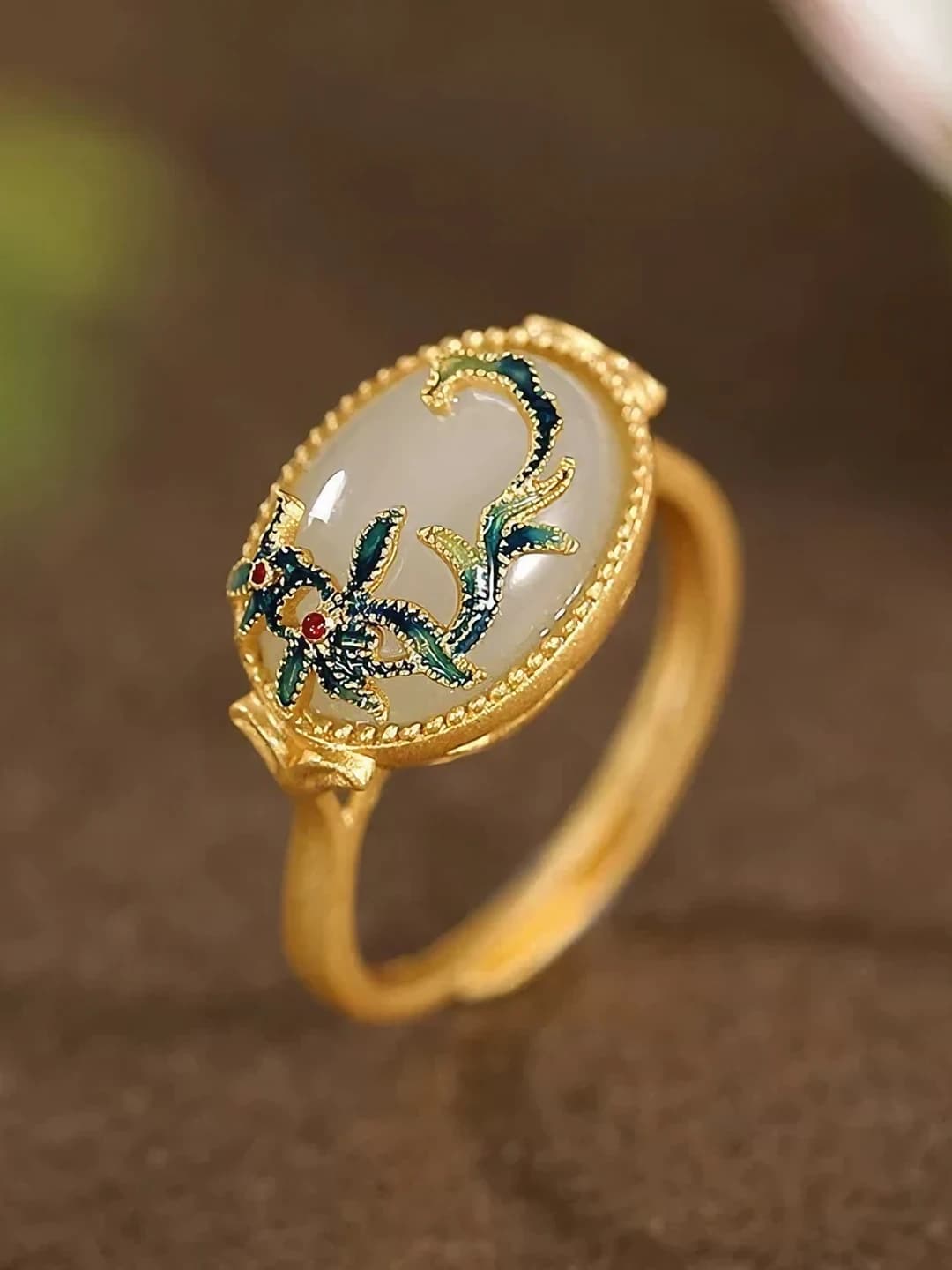 Flower vine ring