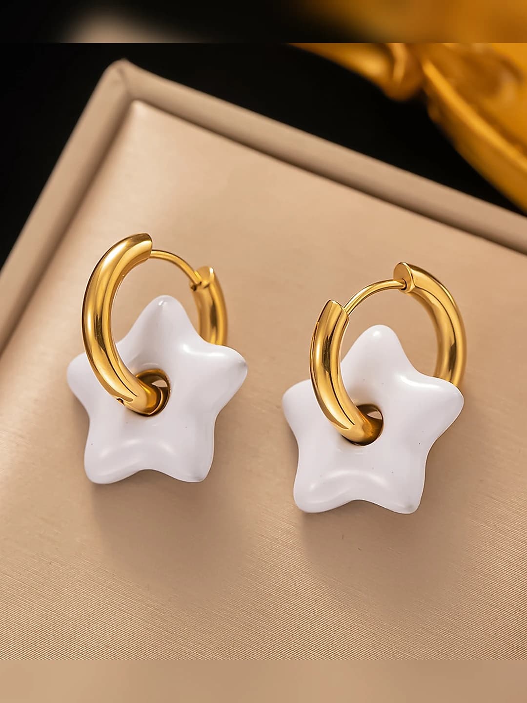 G3126 earrings gold