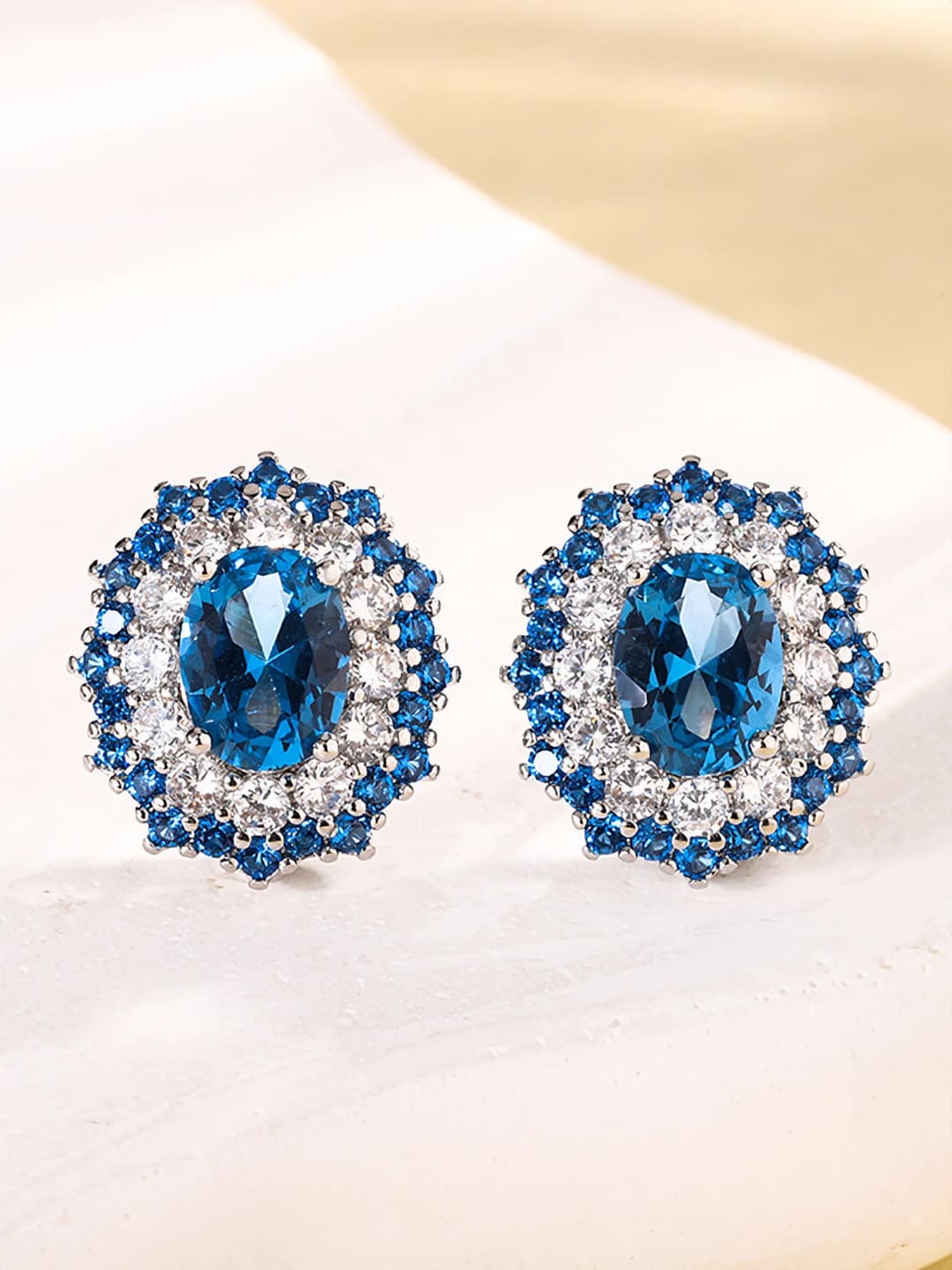 Blue Topaz 119# Studs