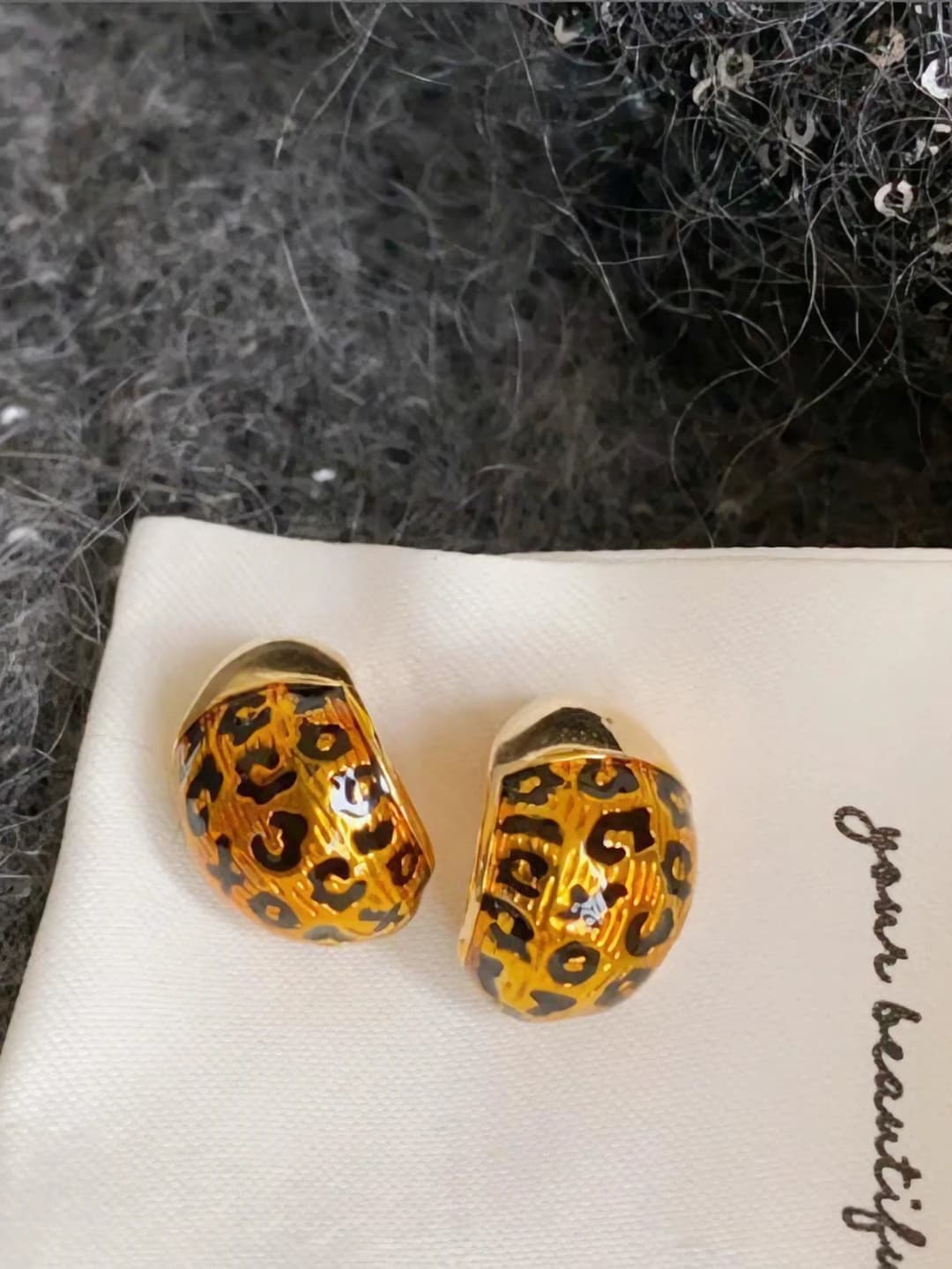 6# Leopard half-circle earrings