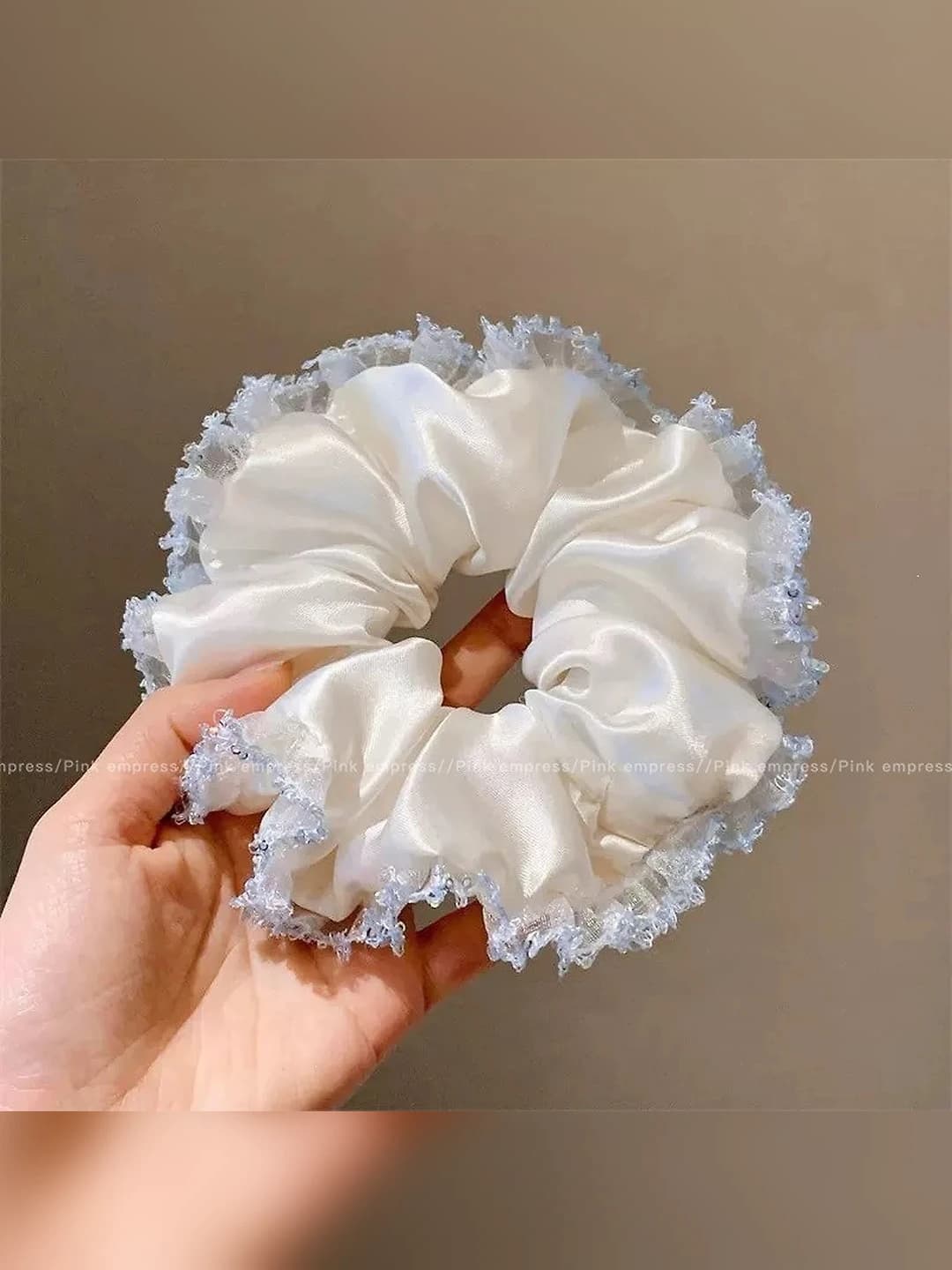 1# Белый атлас с синим краем ~16 см