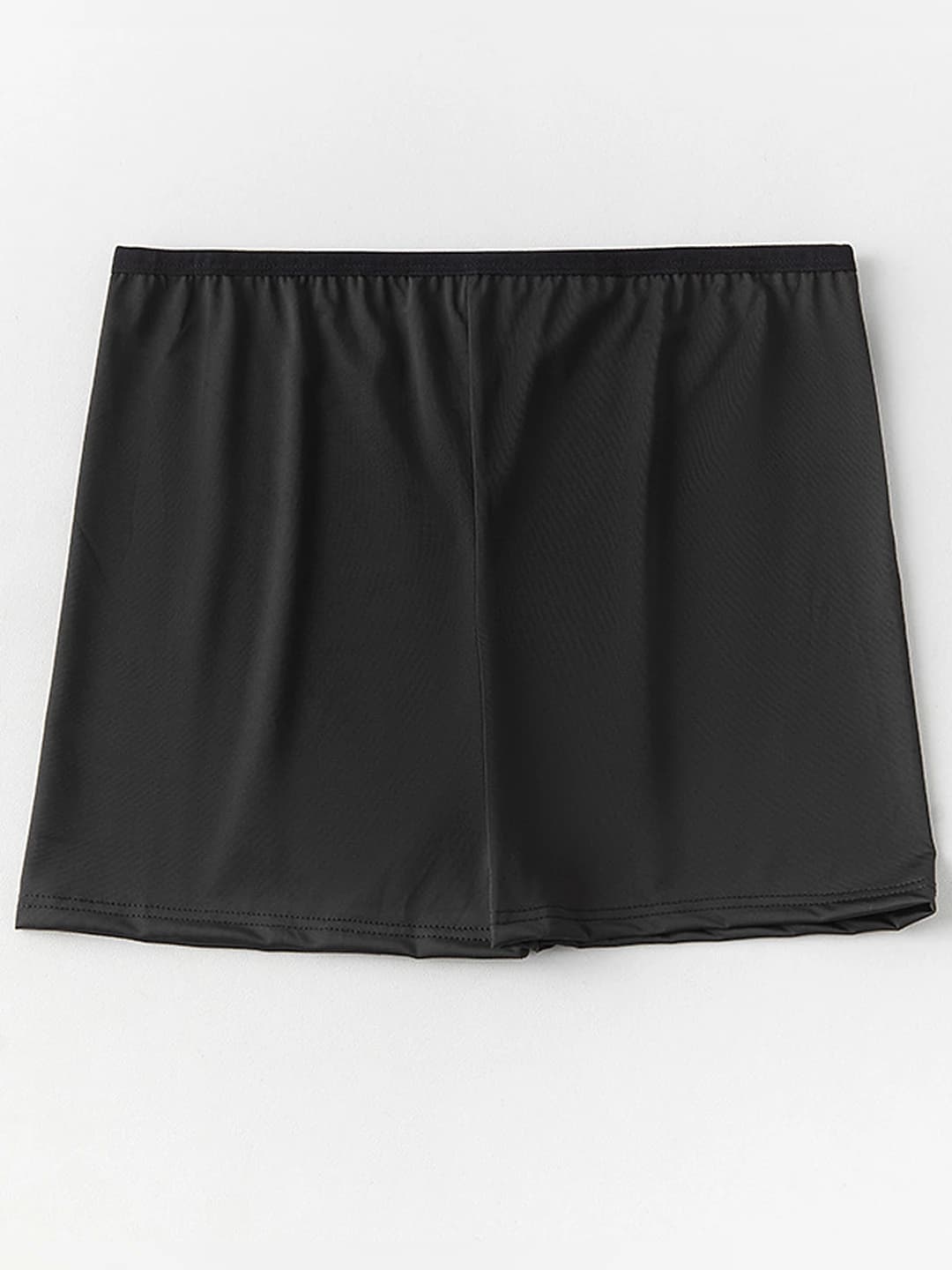 Qora tekis og'iz model