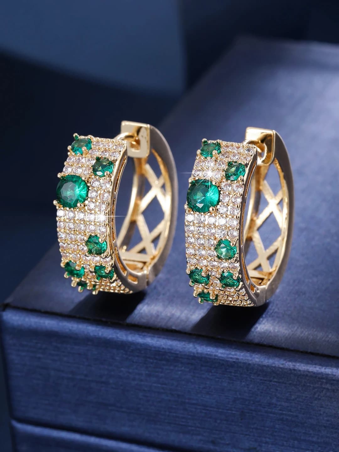 Gold-Green