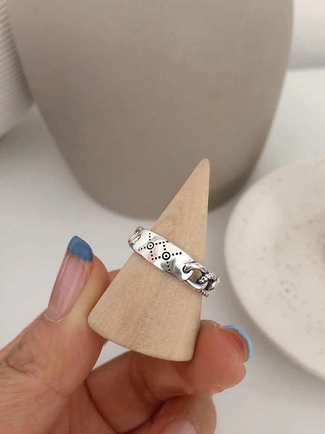 Variant B chain ring