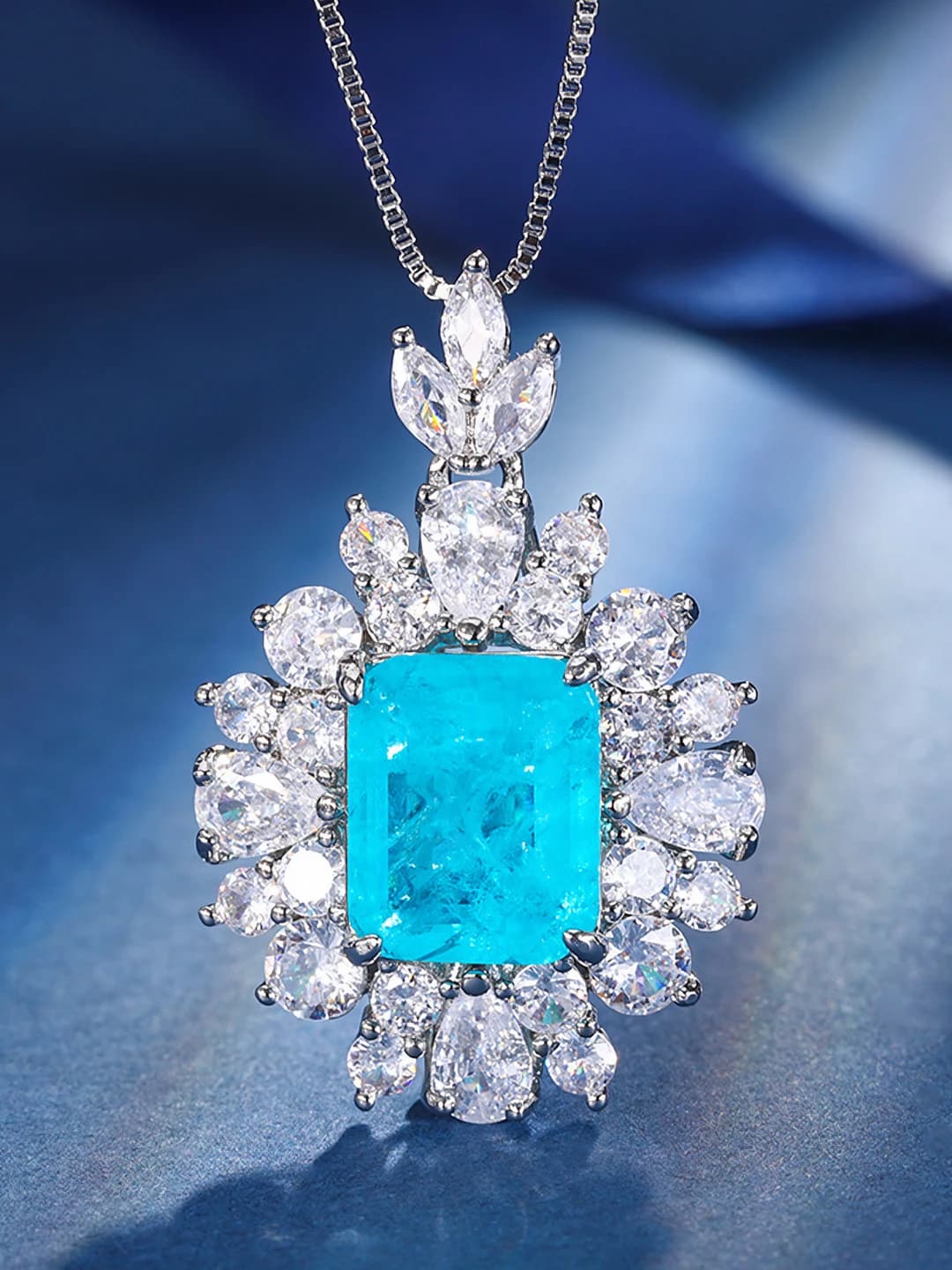 Paraiba pendant with chain
