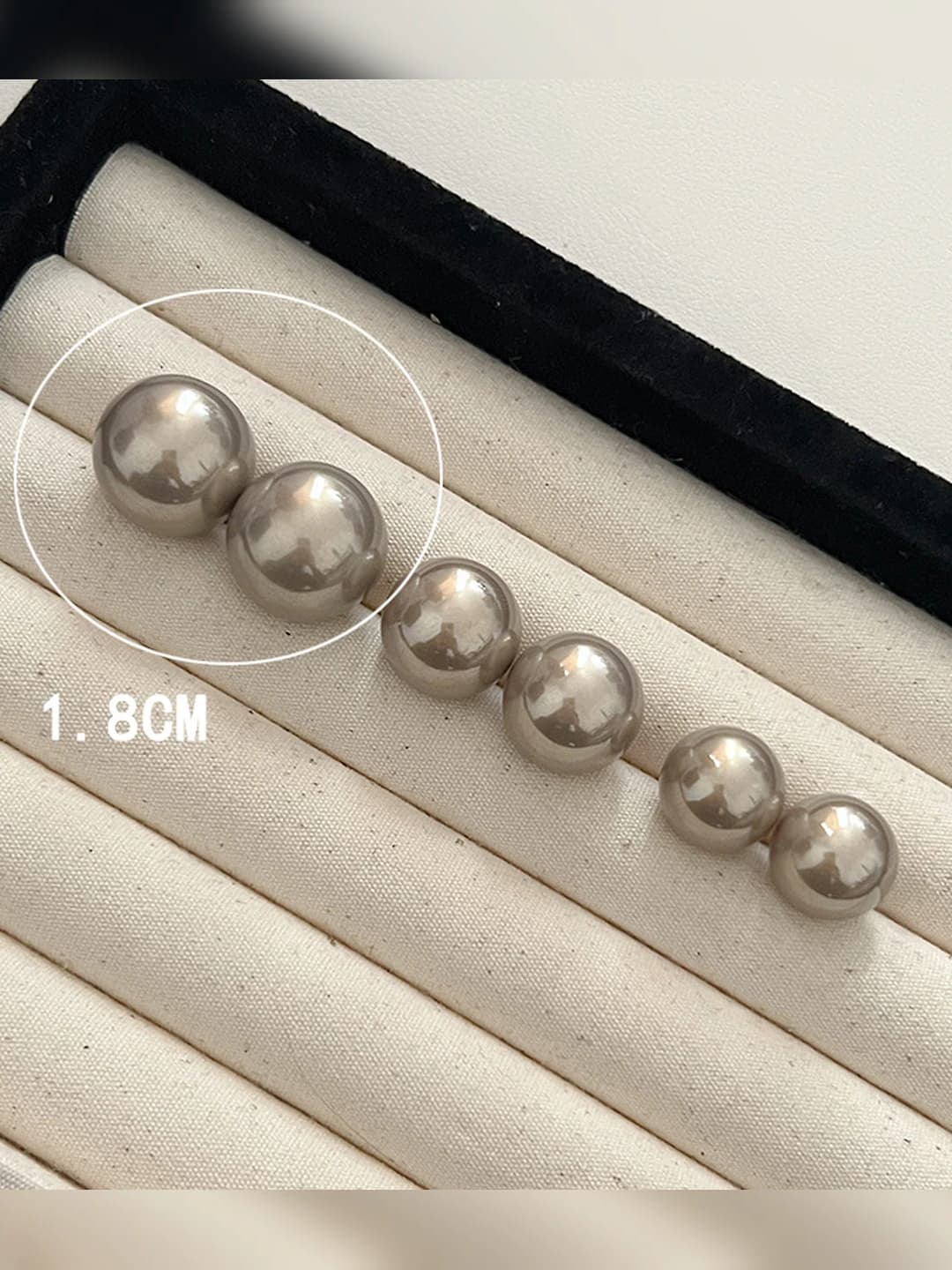 Bread beads MY34882
