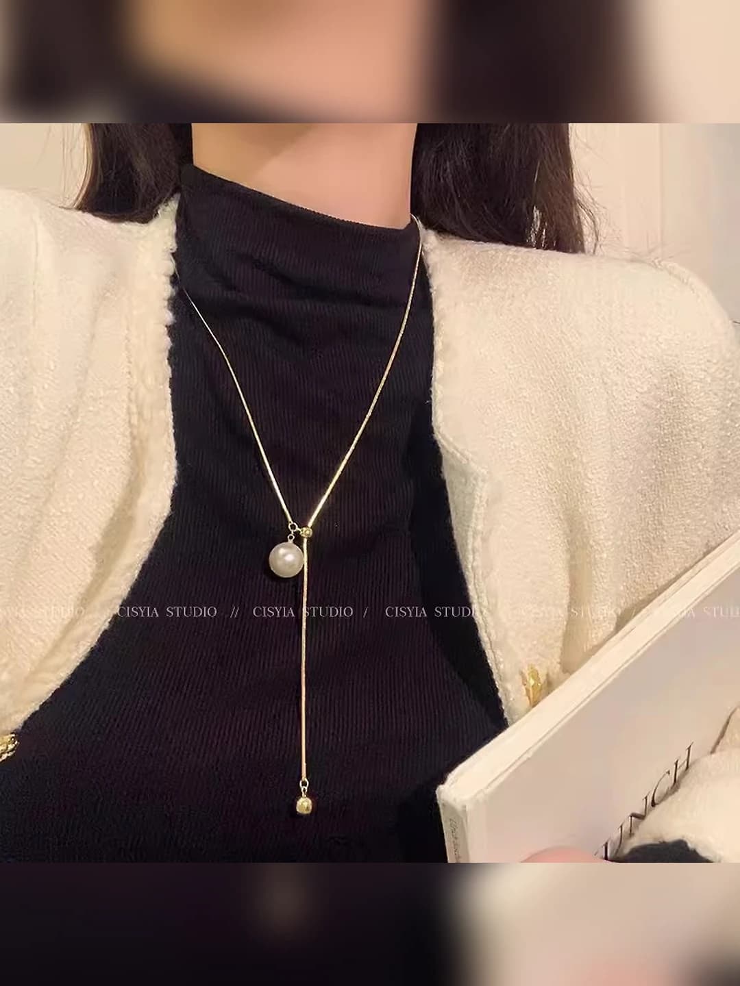 Gold KC pearl slide chain