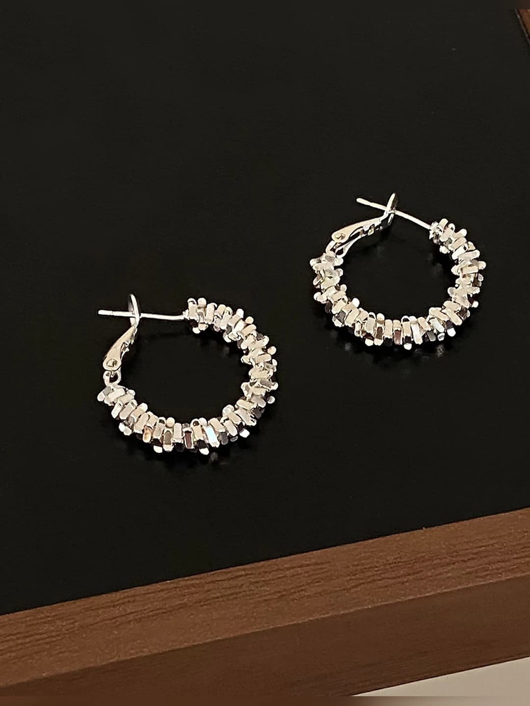 A-1131 silver sand earrings