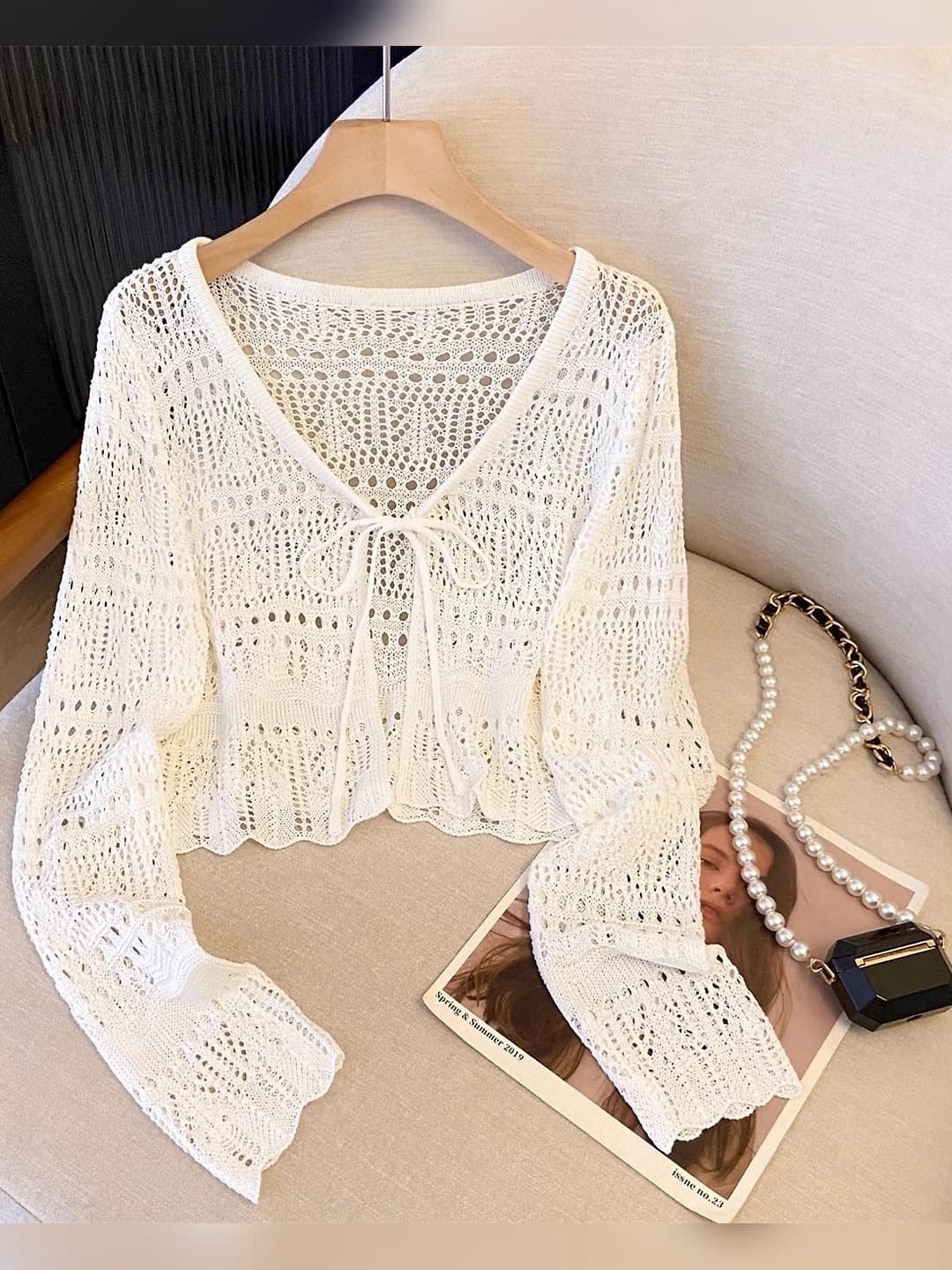 2943 White