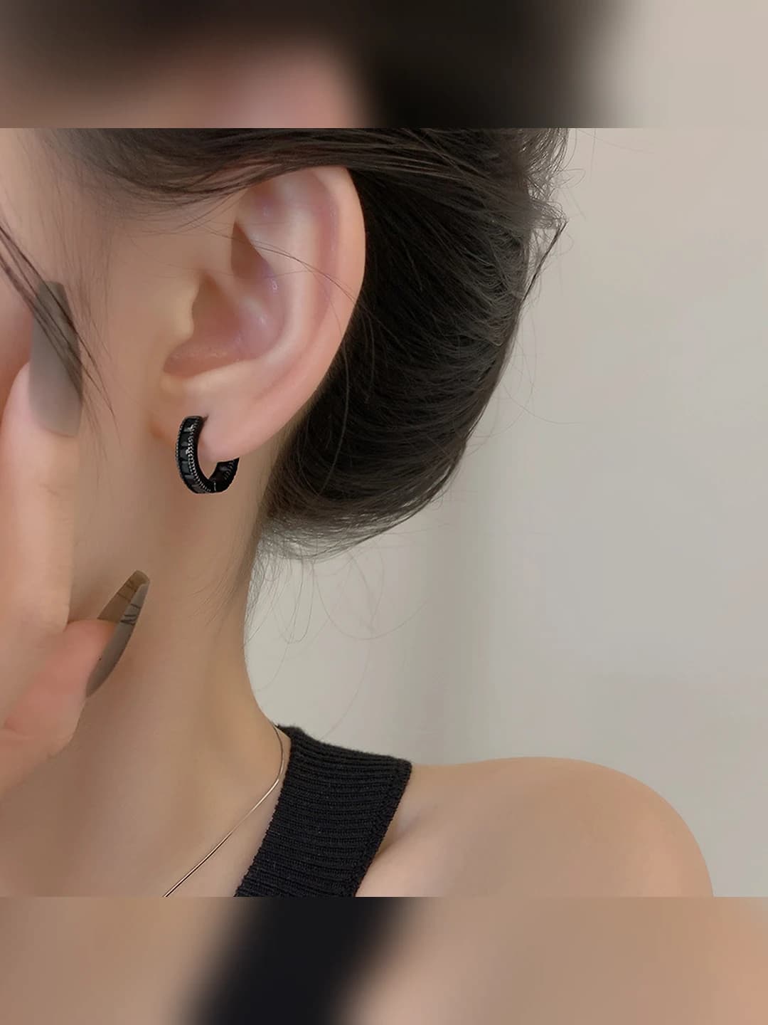 Серьги с чёрным бриллиантом